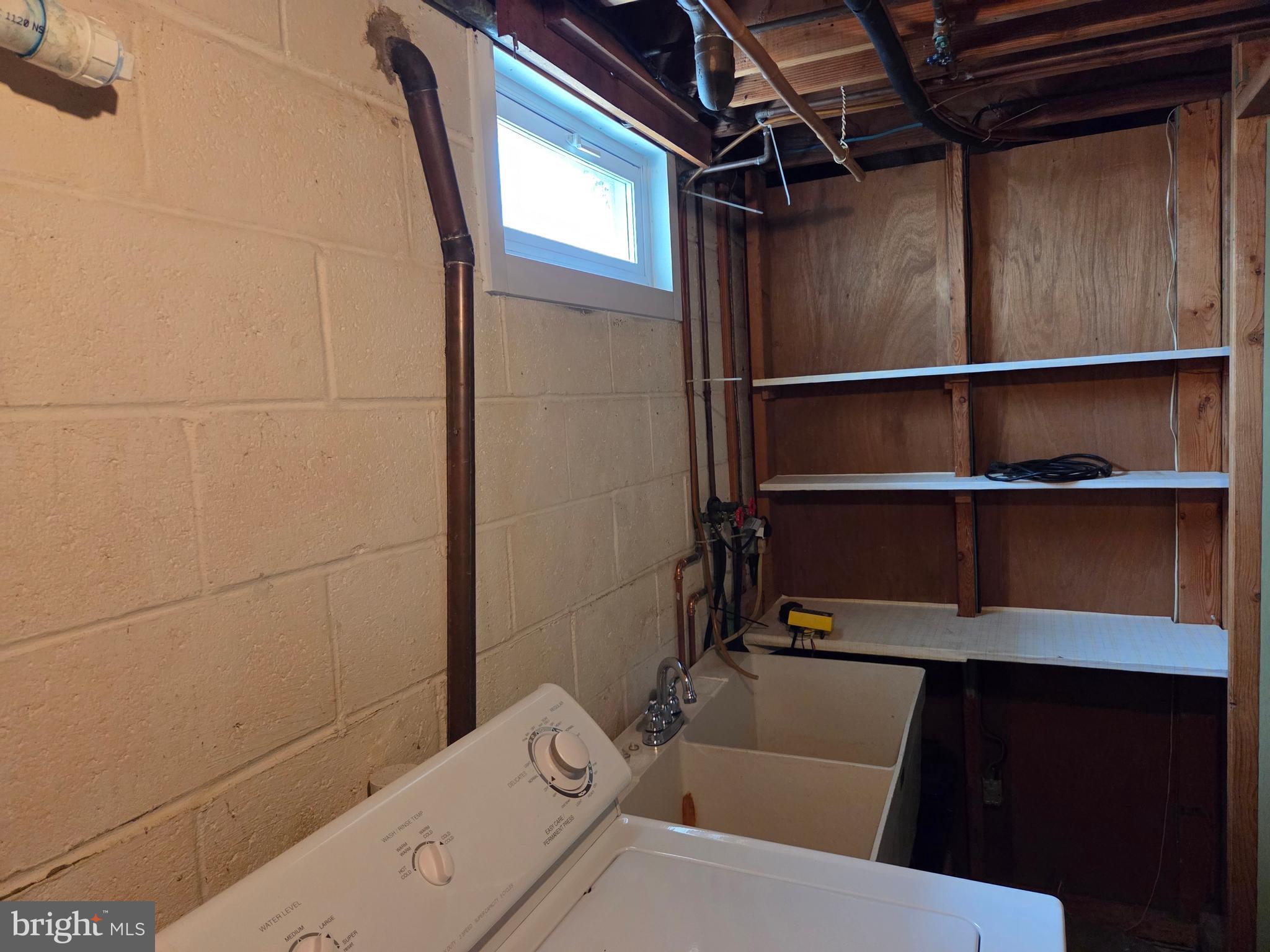 FAIRMONT - Residential