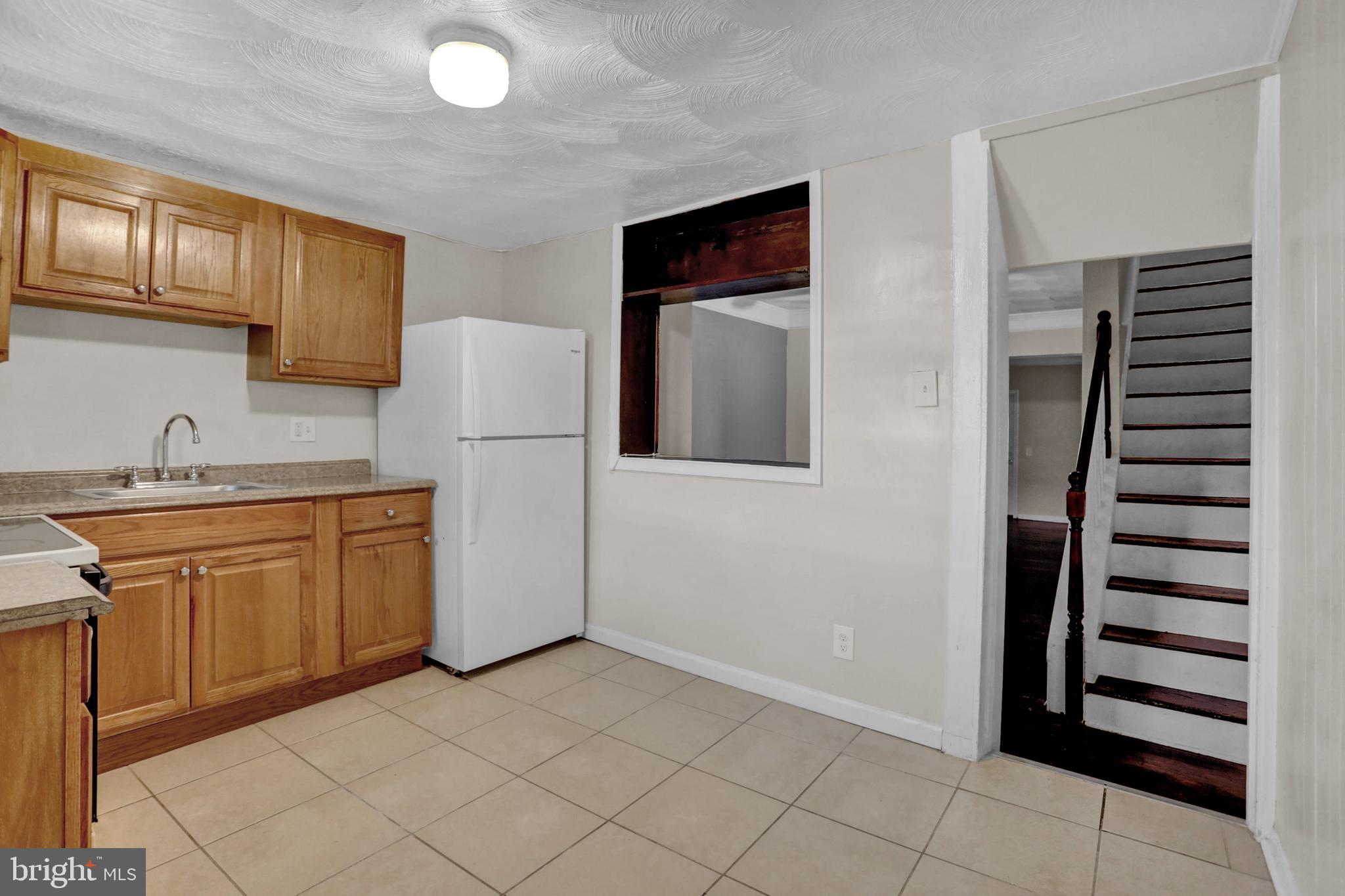 CURTIS BAY - Residential Lease