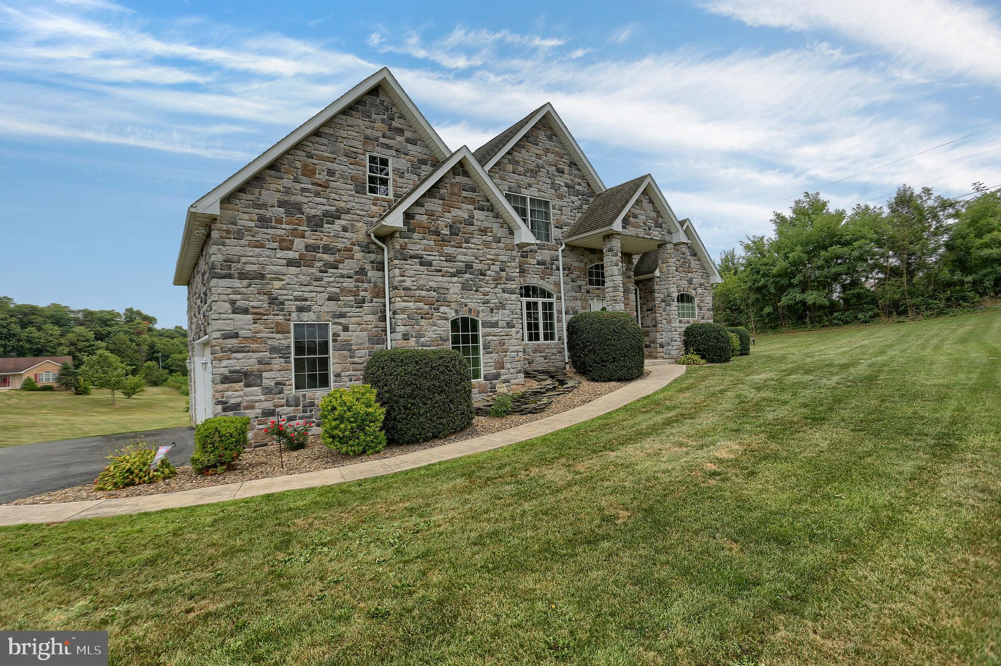 MONTGOMERY TWP - Residential