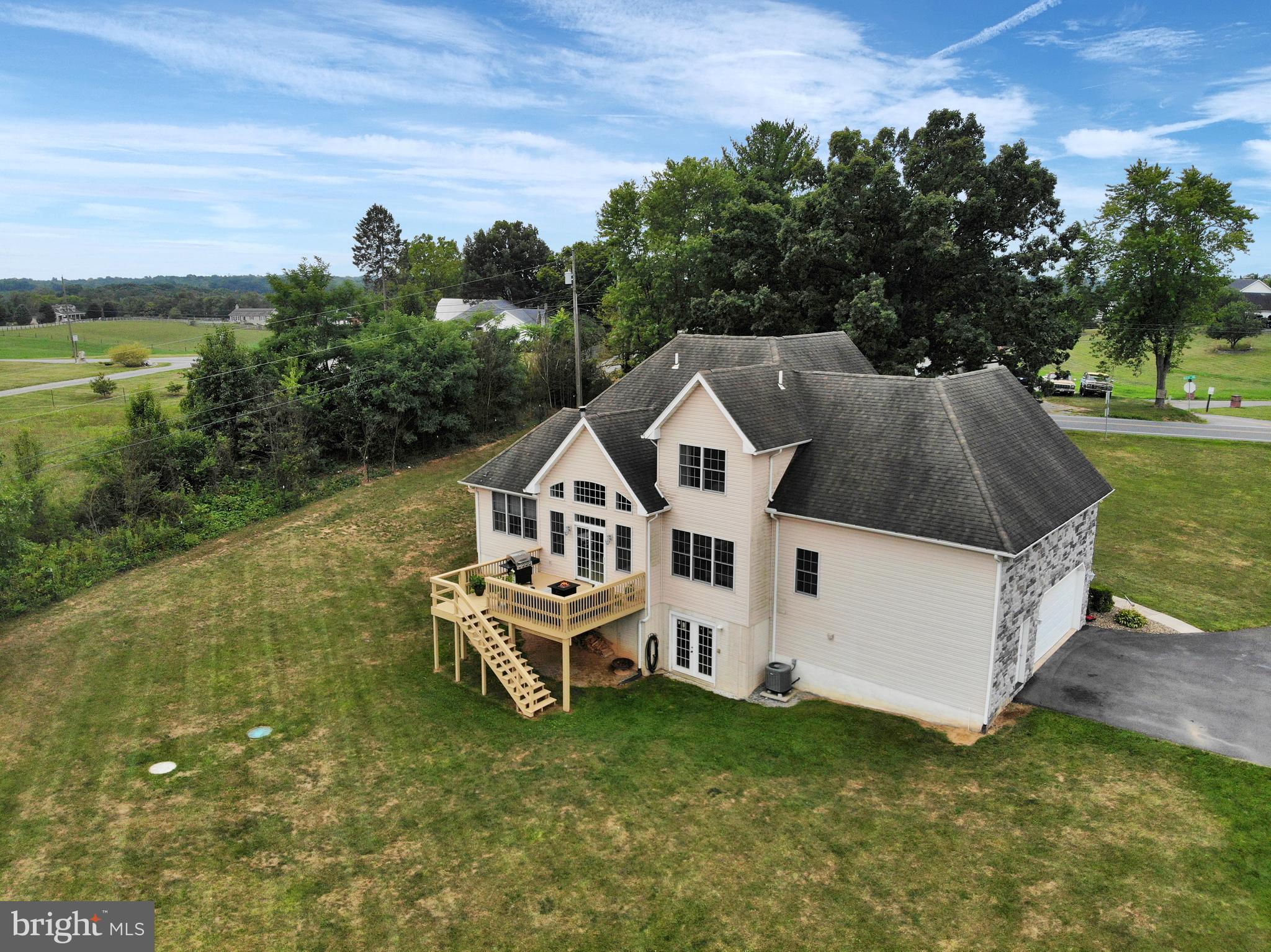 MONTGOMERY TWP - Residential