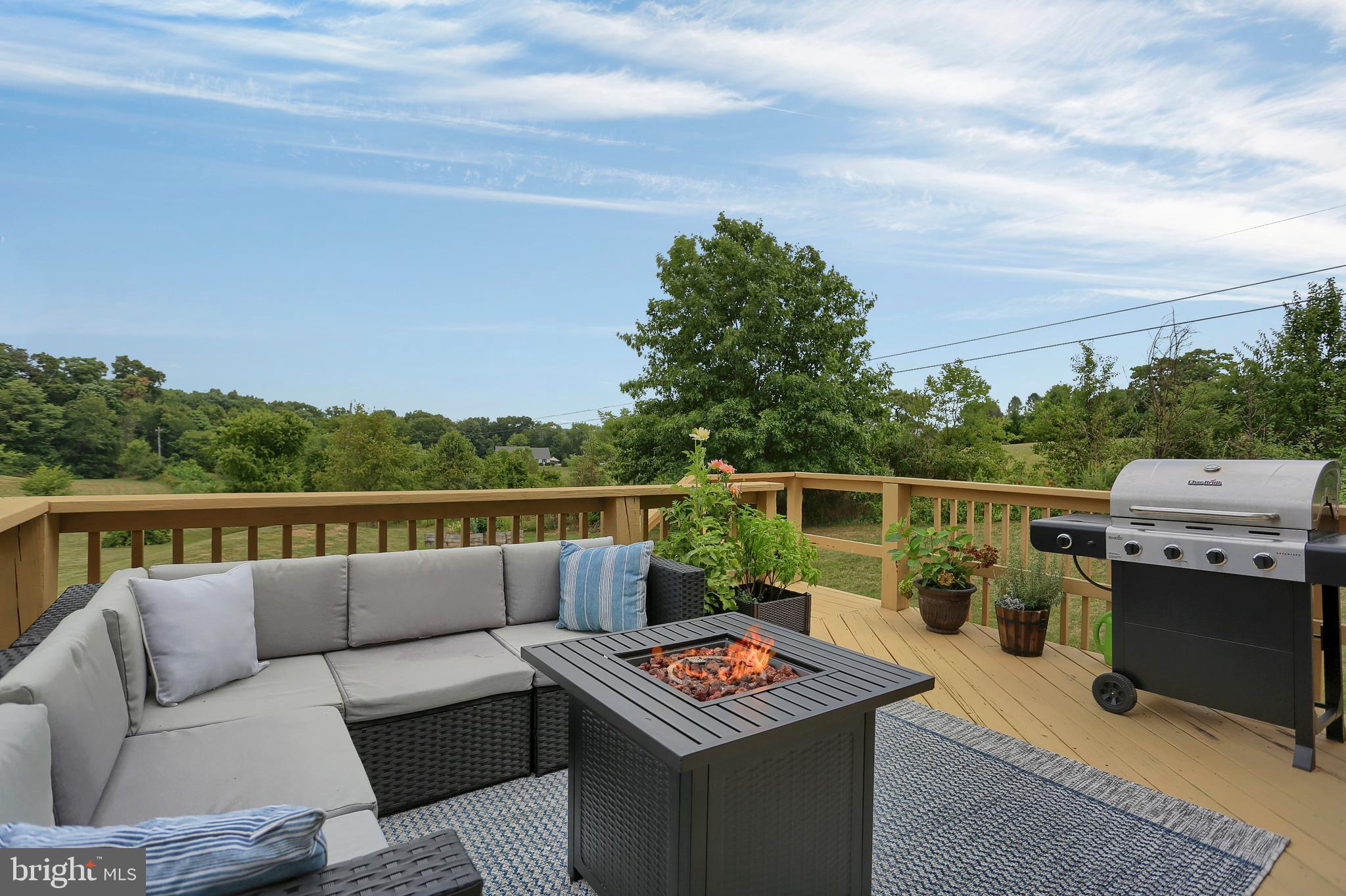MONTGOMERY TWP - Residential
