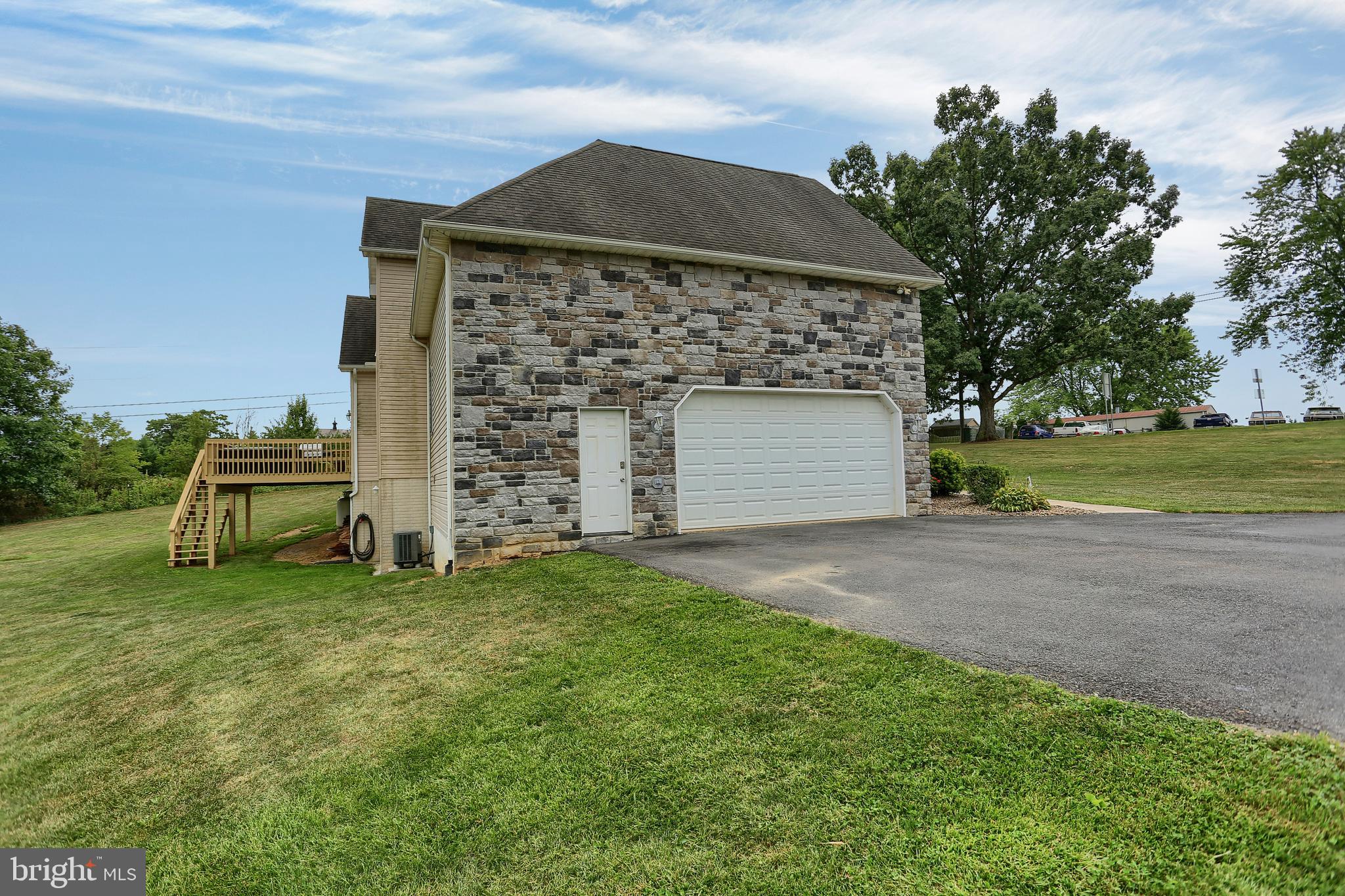 MONTGOMERY TWP - Residential