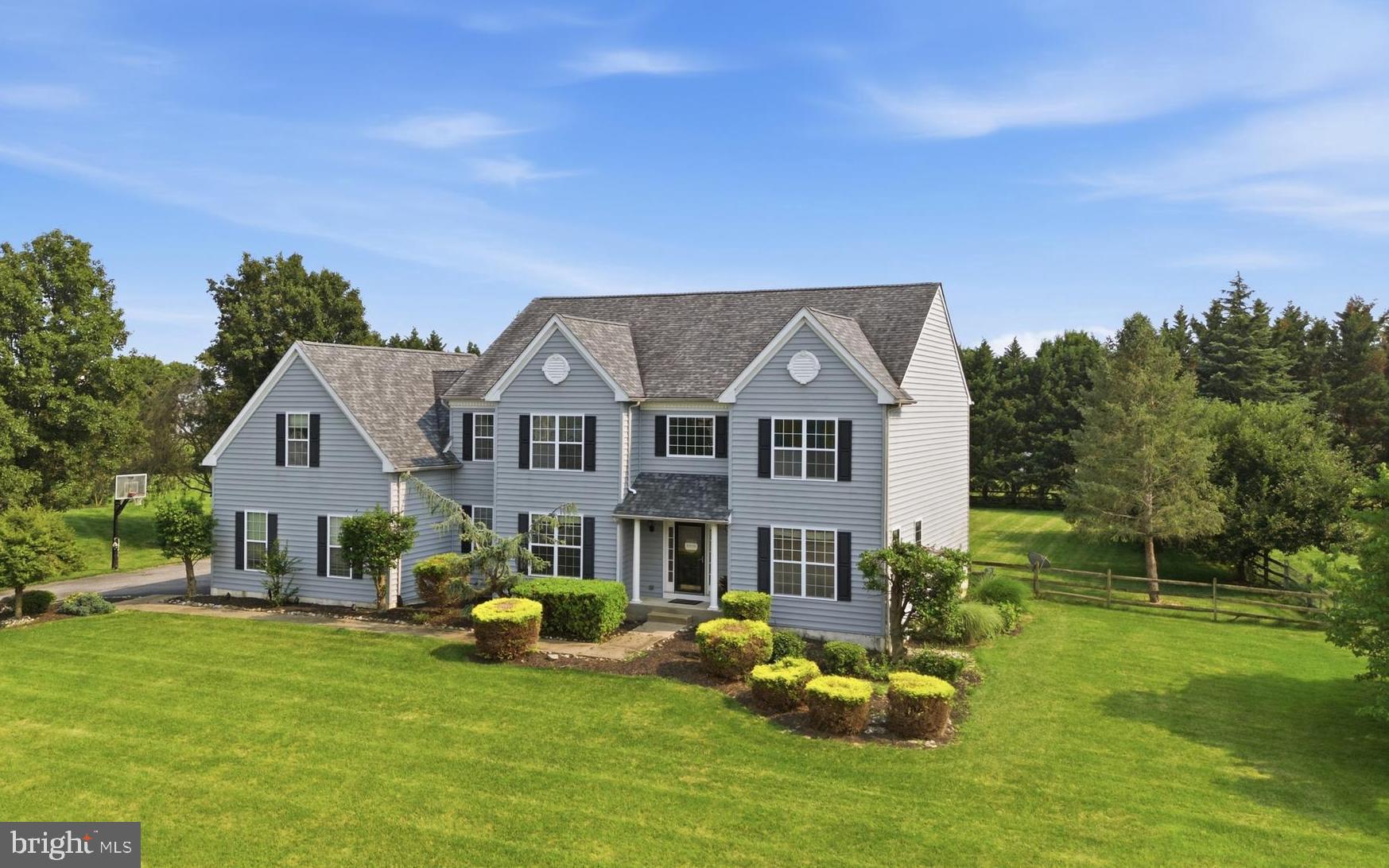 106 ANNA COURT