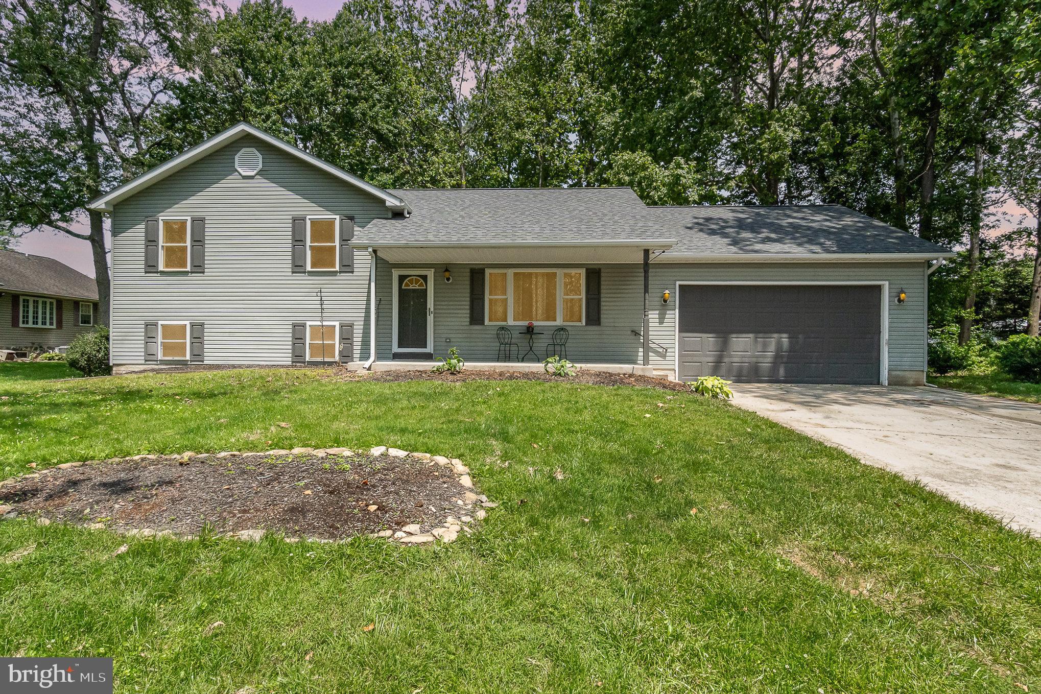 3 CROCUS TRAIL