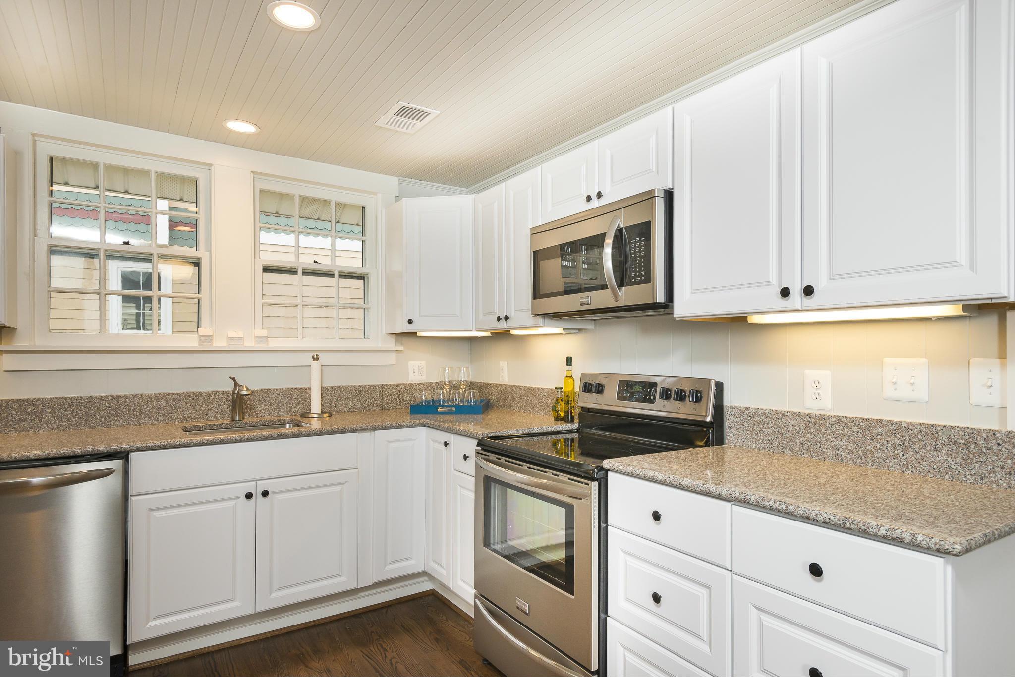 OWINGS BEACH - Residential