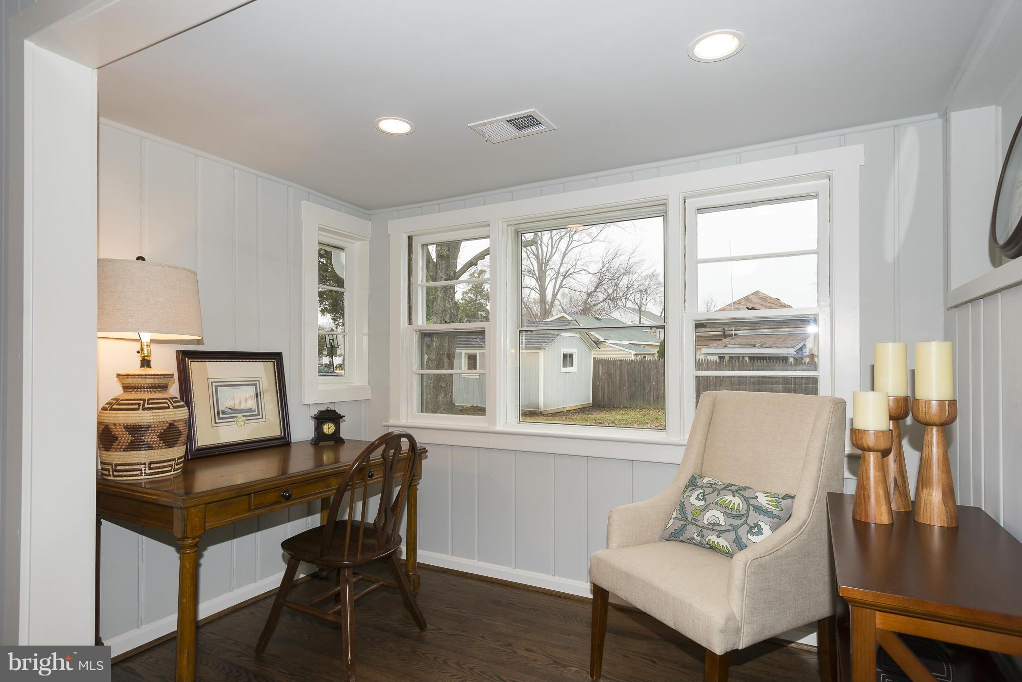 OWINGS BEACH - Residential