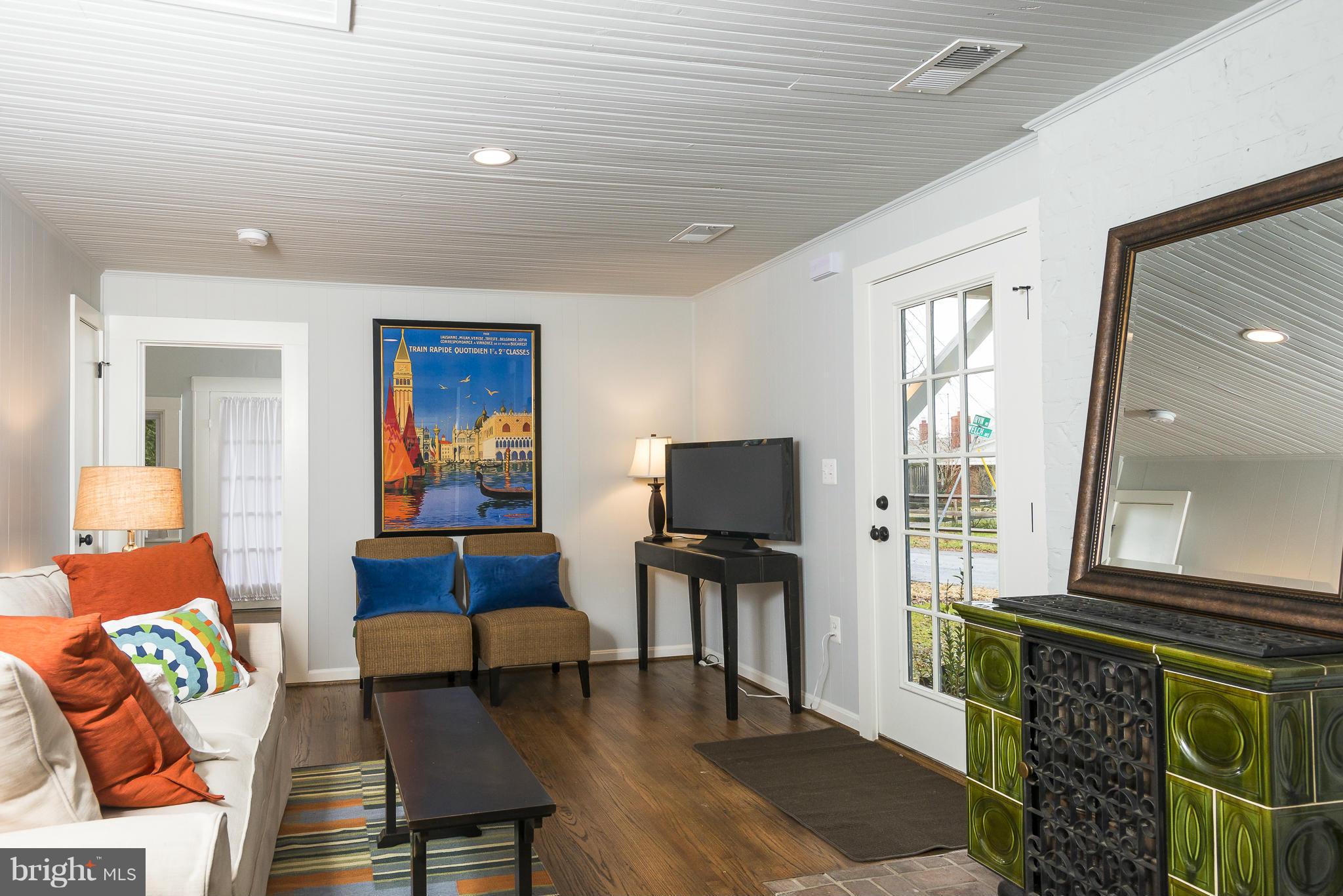 OWINGS BEACH - Residential