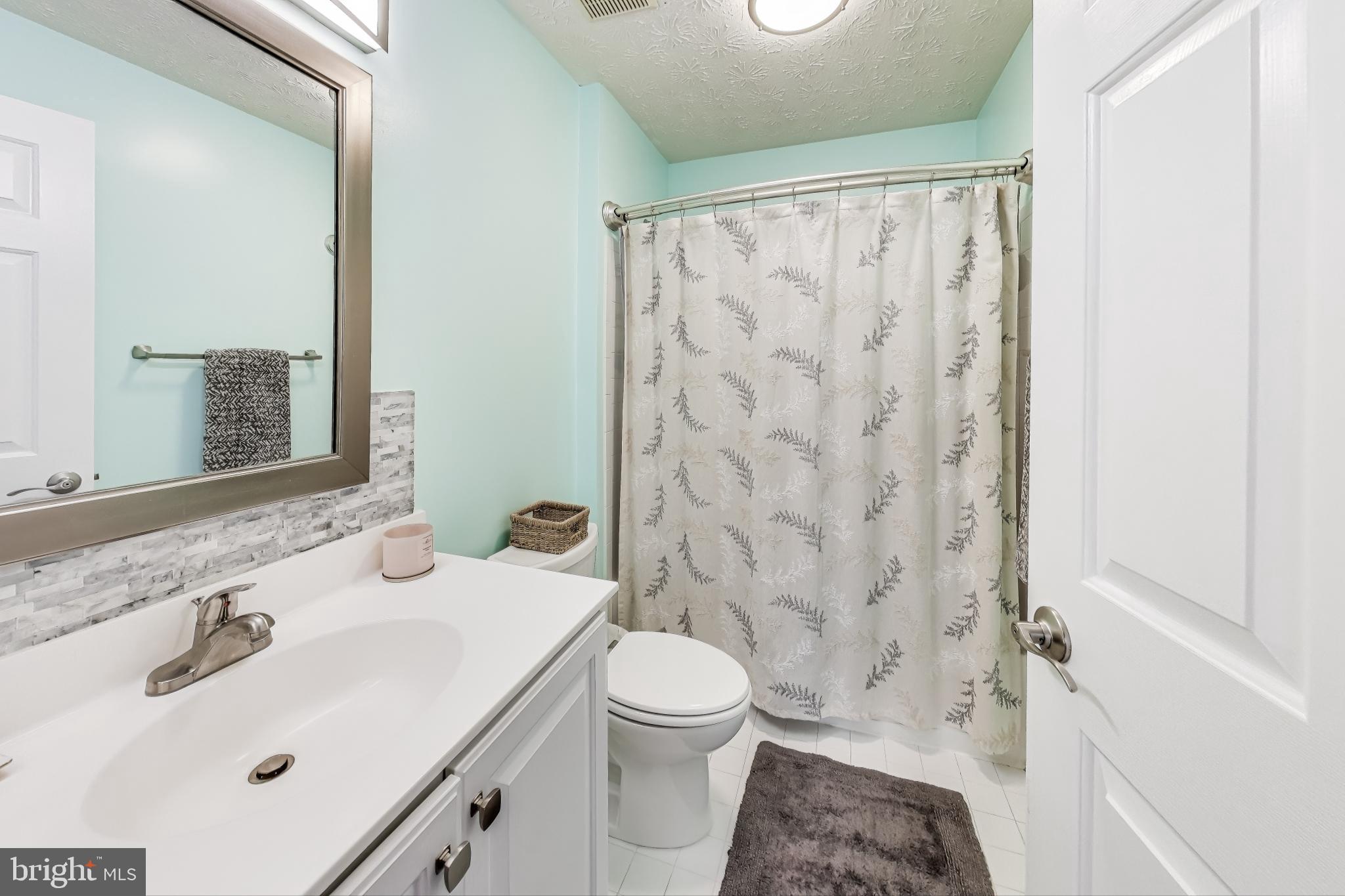 RUSSETT - Residential