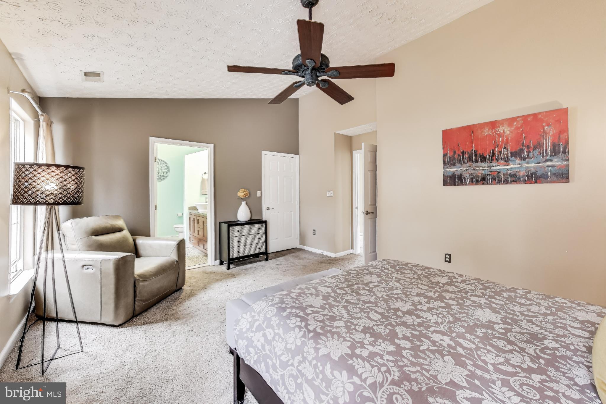 RUSSETT - Residential