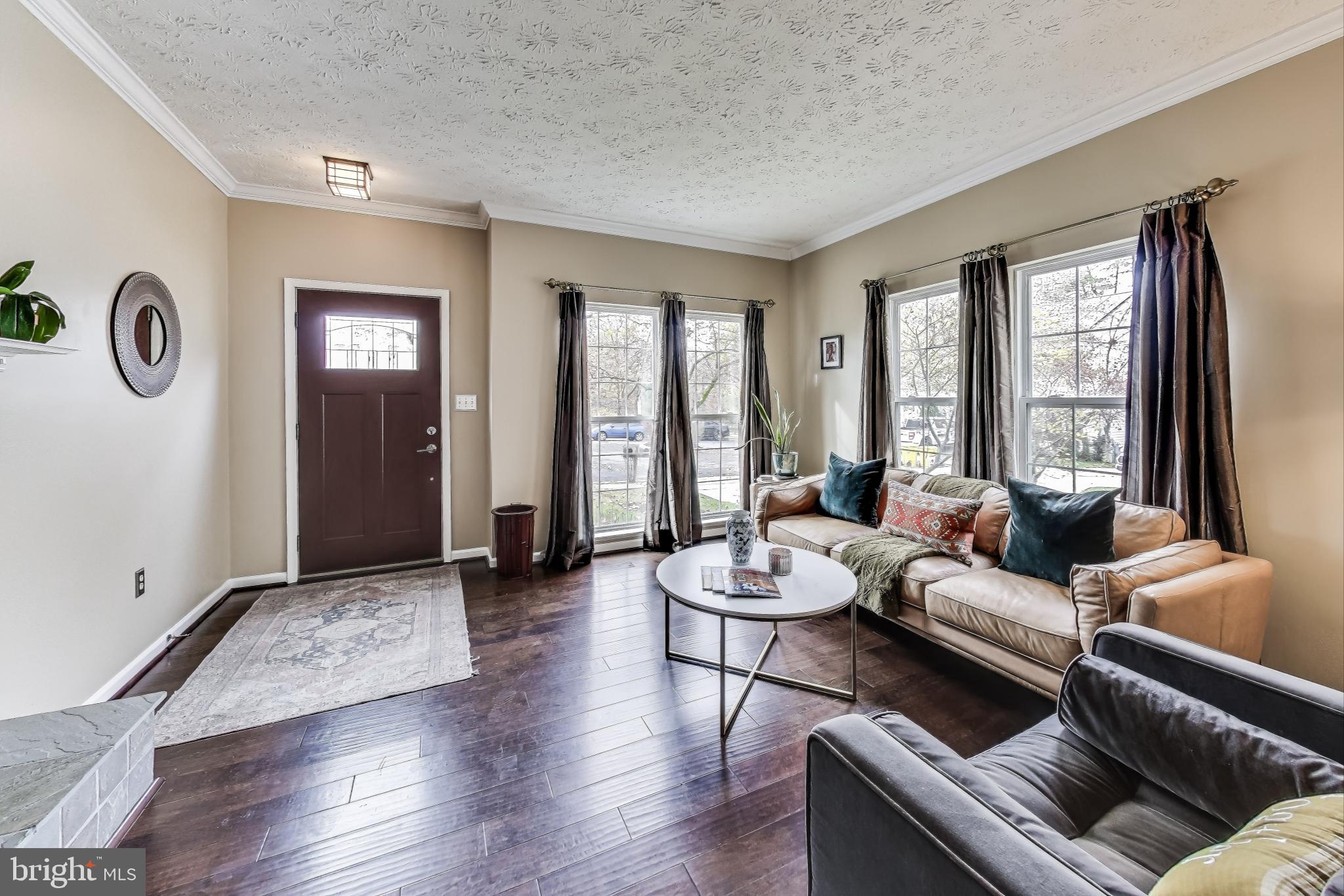 RUSSETT - Residential