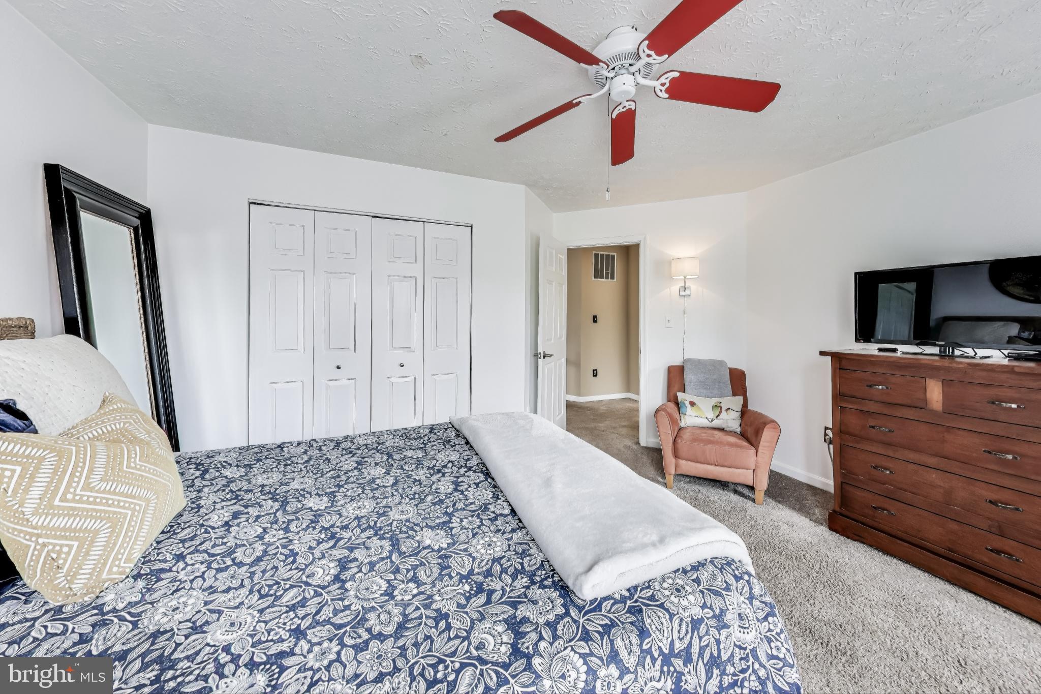 RUSSETT - Residential