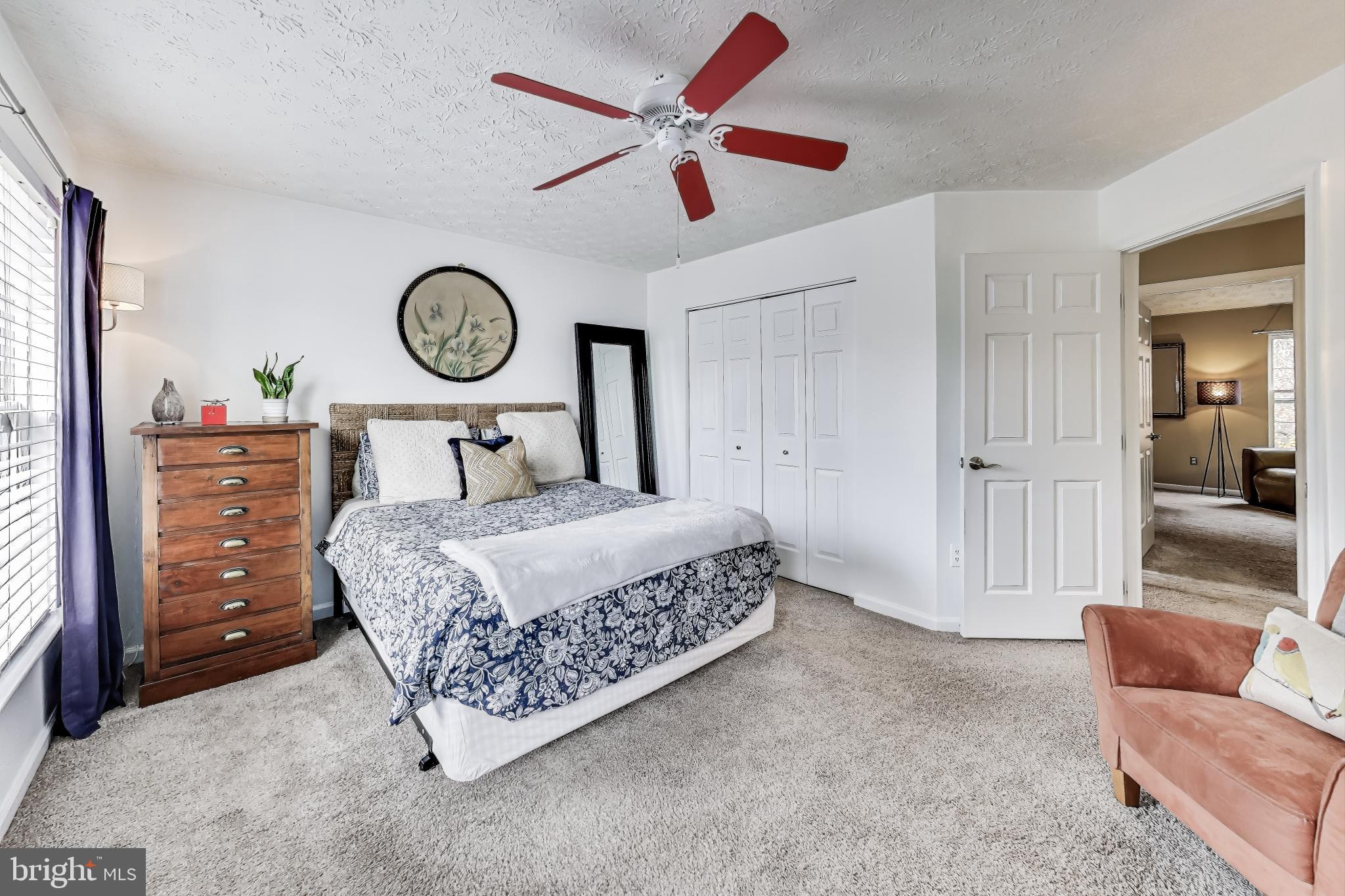 RUSSETT - Residential