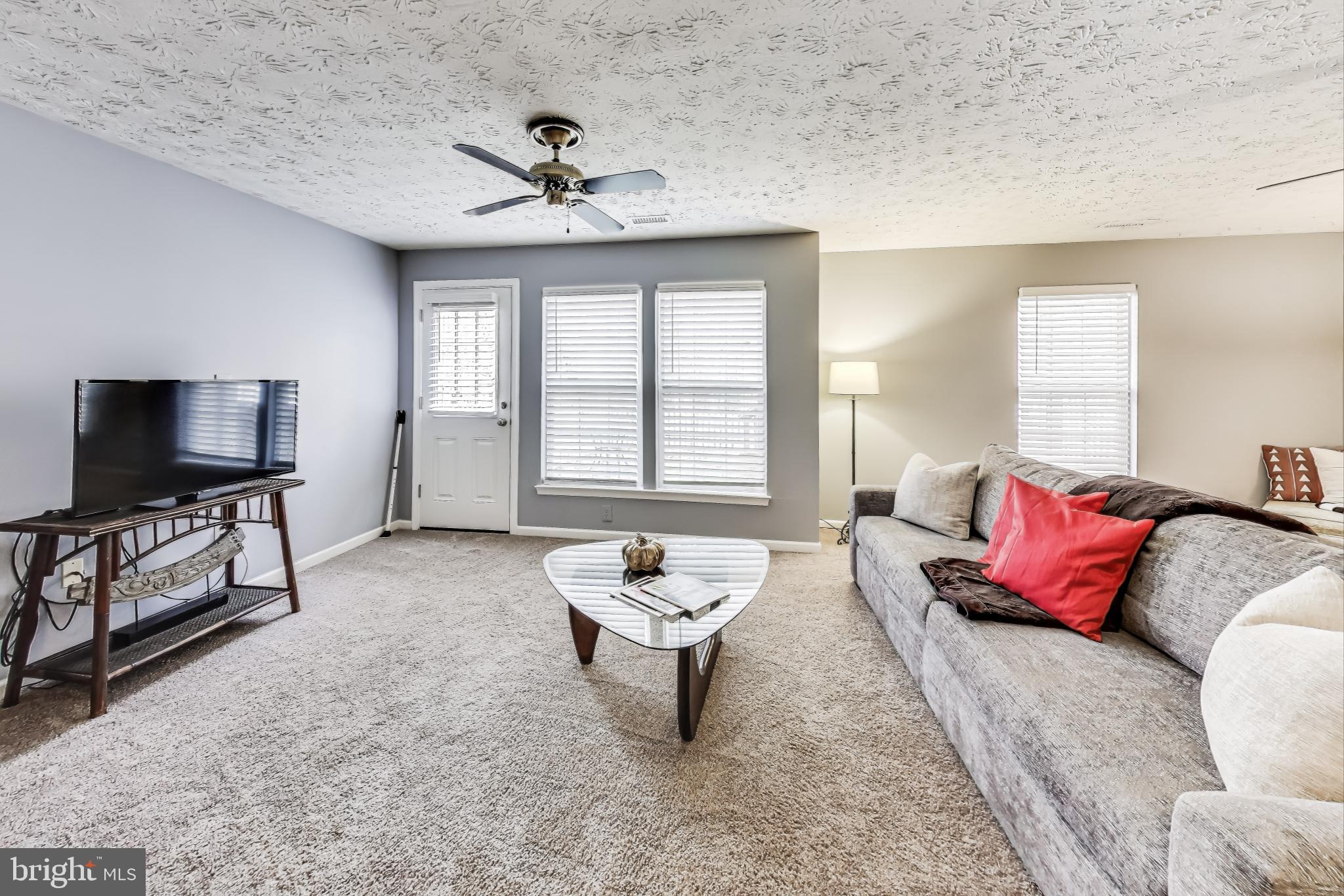 RUSSETT - Residential