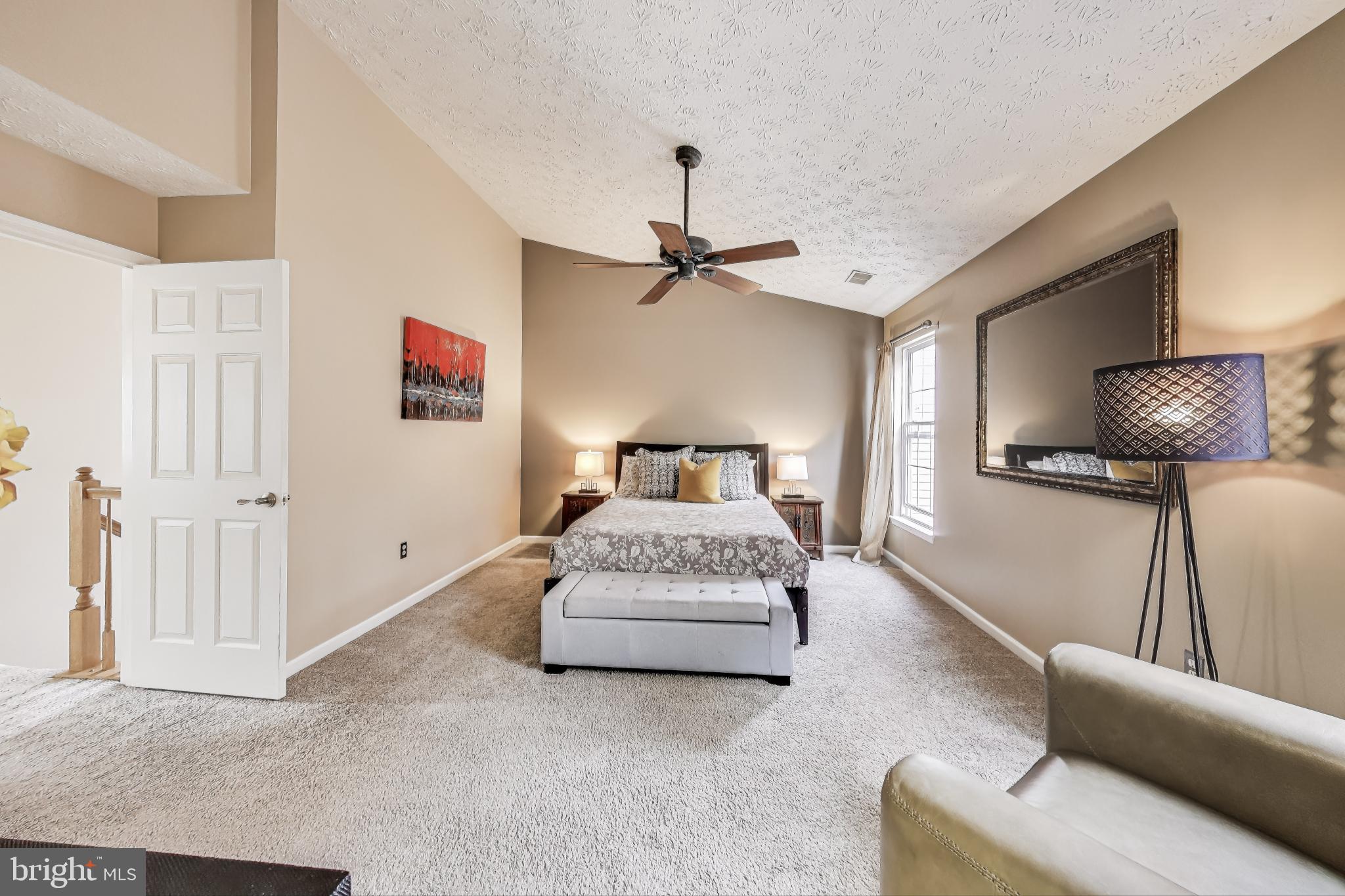 RUSSETT - Residential