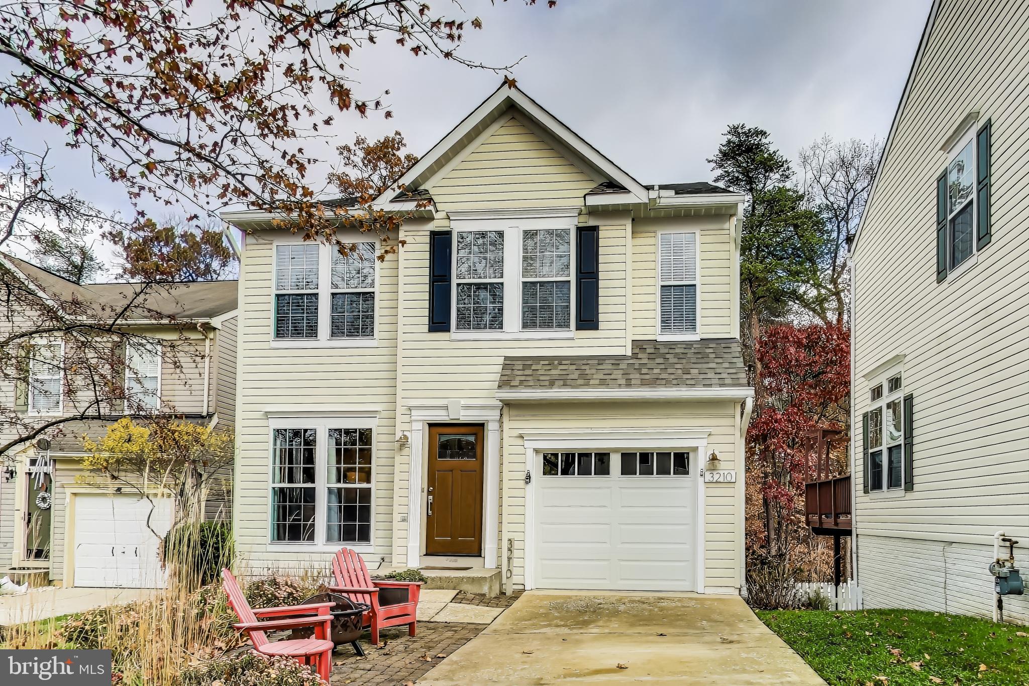 RUSSETT - Residential