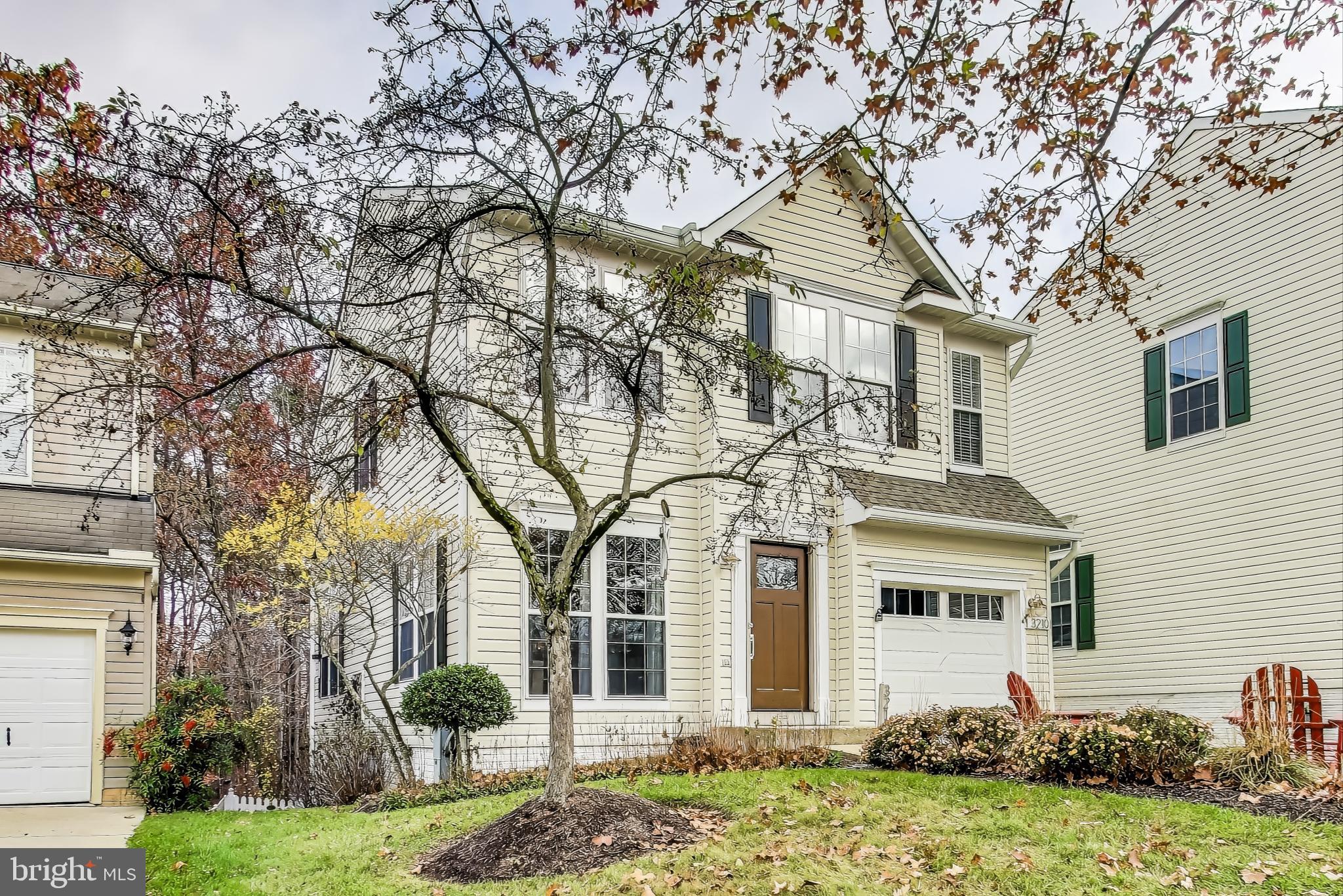 RUSSETT - Residential