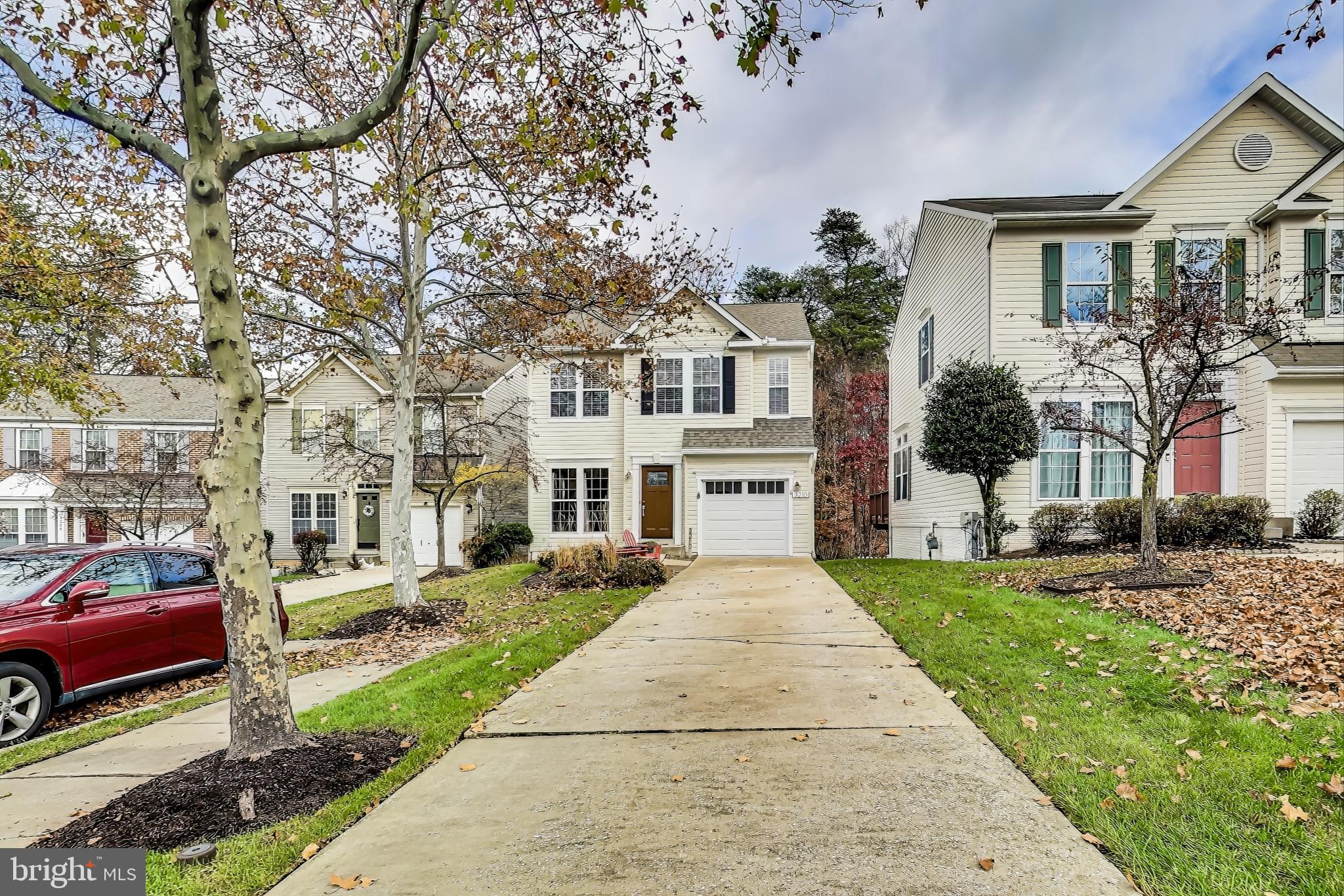 RUSSETT - Residential