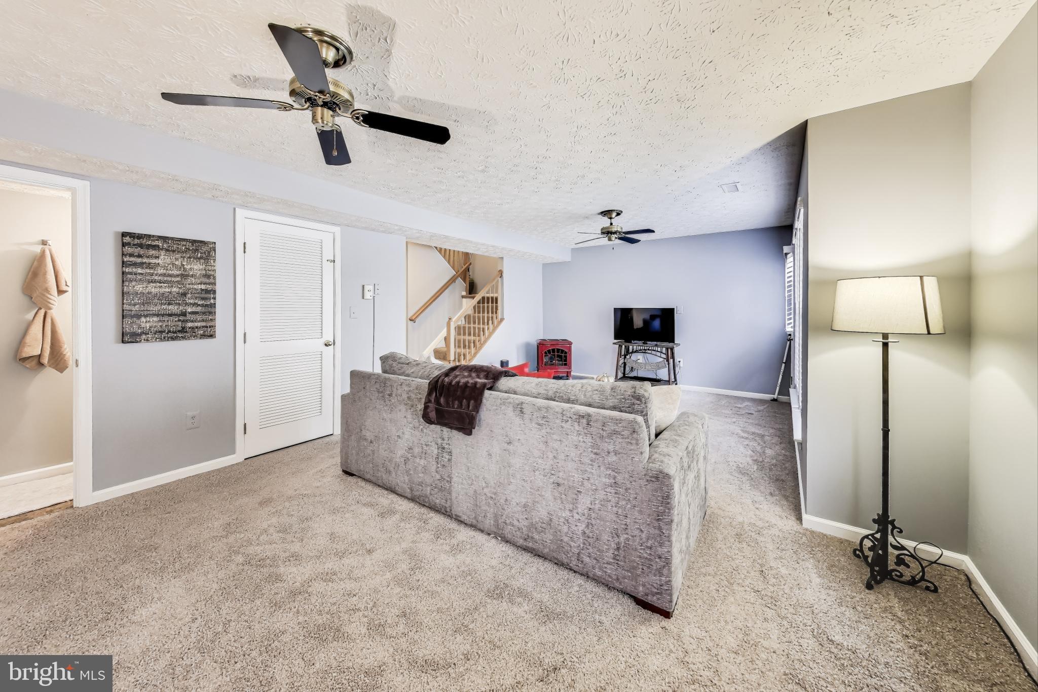 RUSSETT - Residential