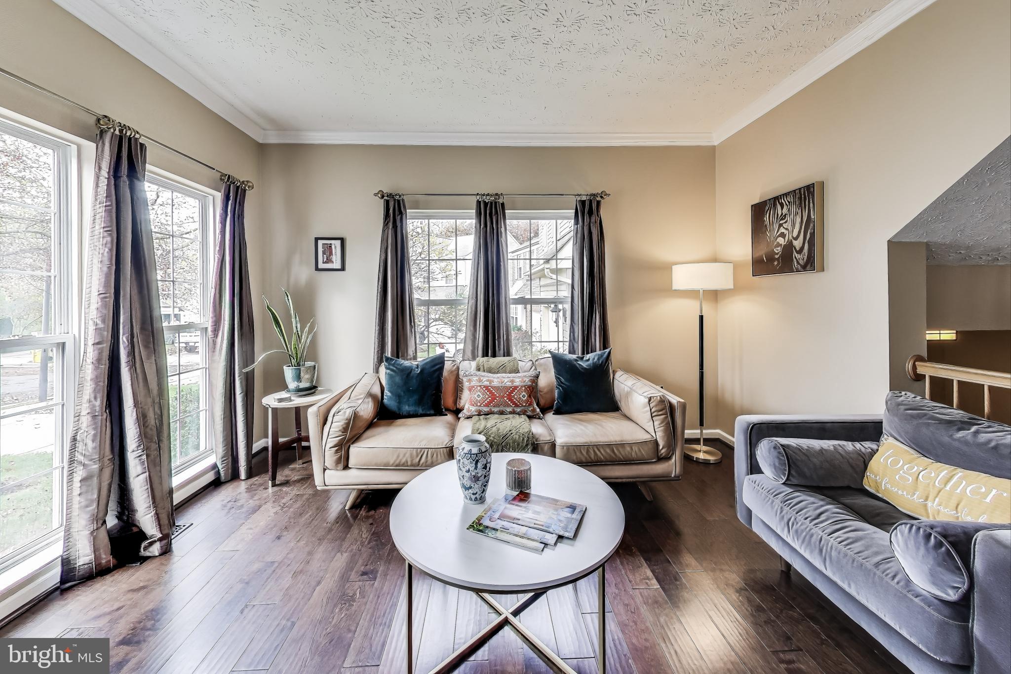 RUSSETT - Residential