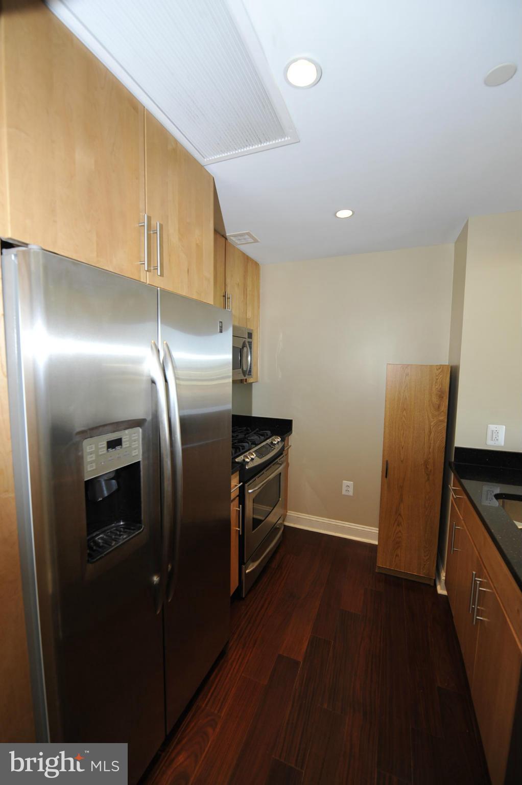 THE JAMIESON - Residential Lease