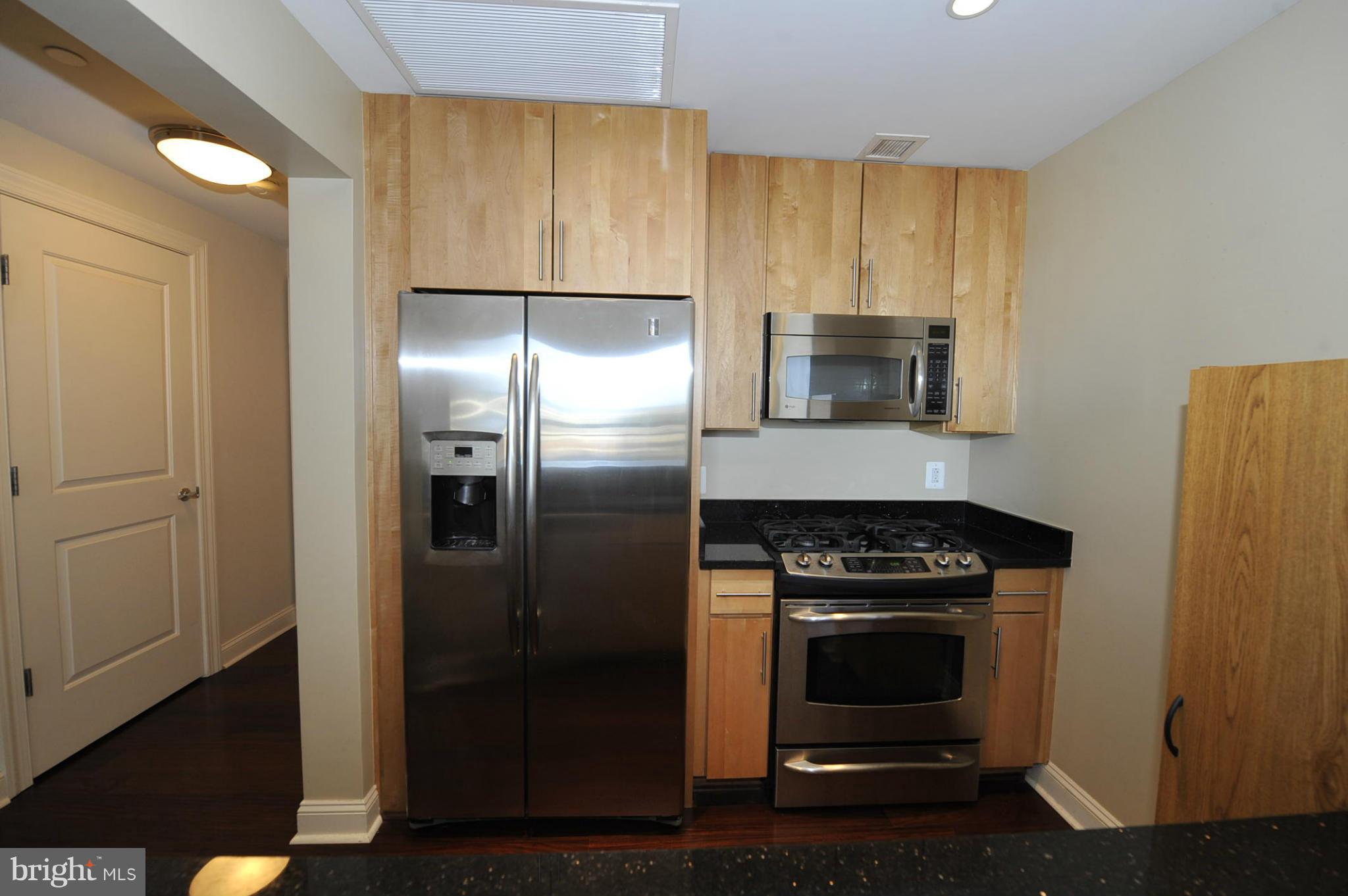 THE JAMIESON - Residential Lease