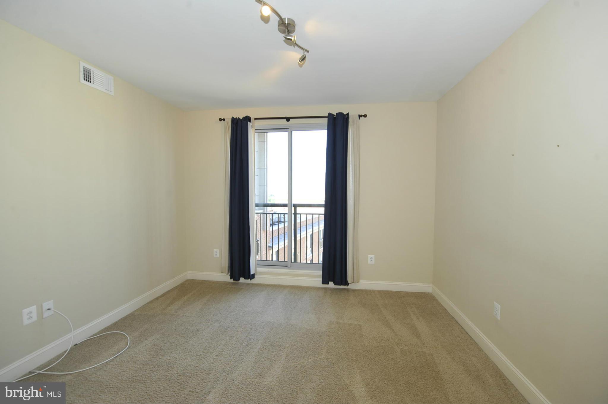 THE JAMIESON - Residential Lease