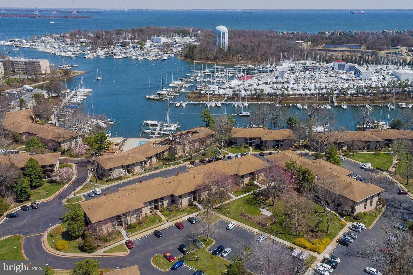 SEVERN HOUSE - Residential