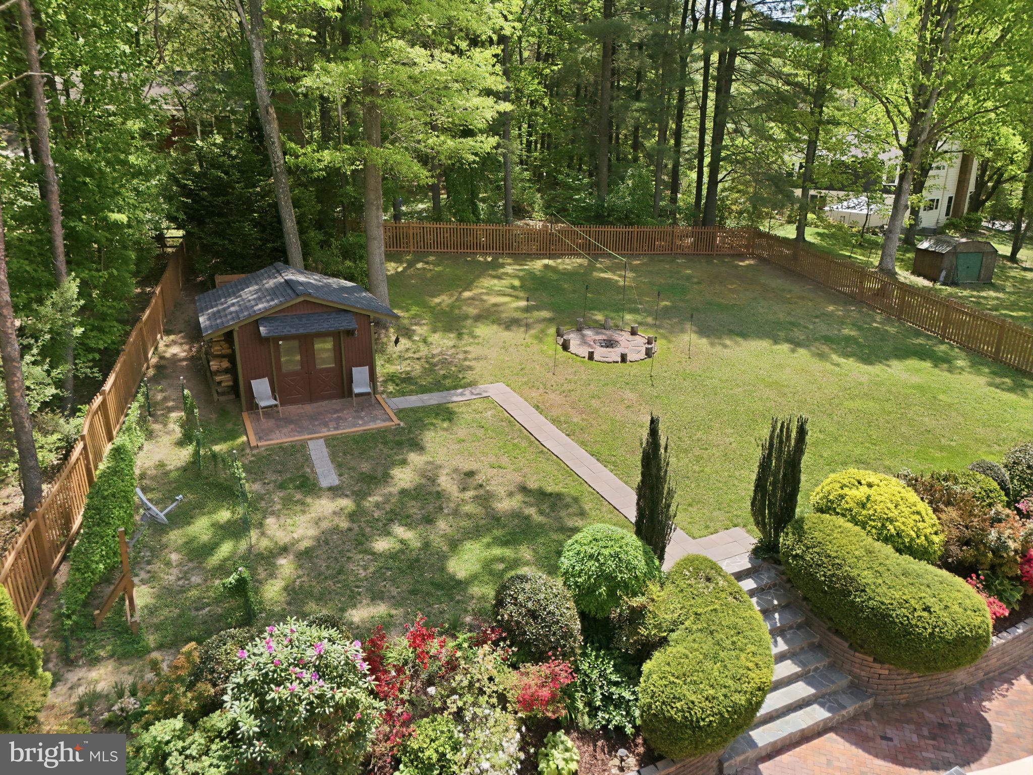 RESTON - Residential