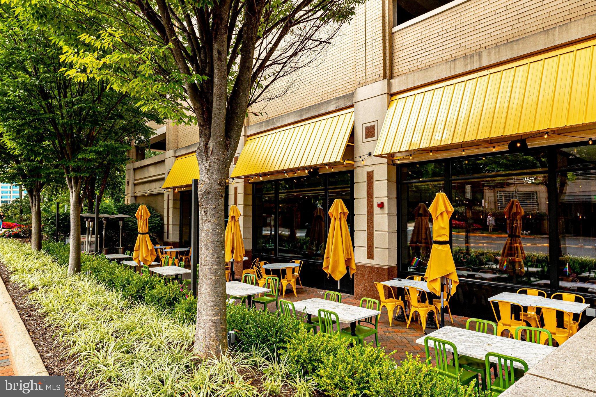 RESTON - Residential