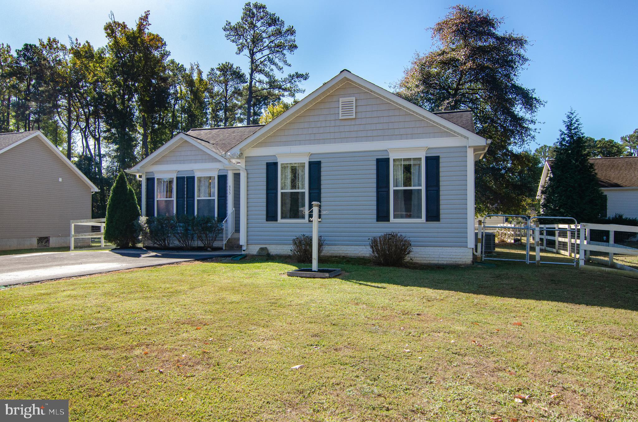 WESTMORELAND SHORES - Residential