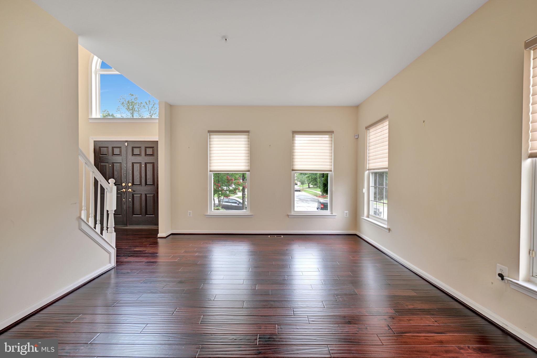 10404 BROOKHAVEN LANE