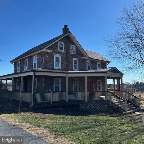 136 SOUDER ROAD ROYERSFORD PA 19468