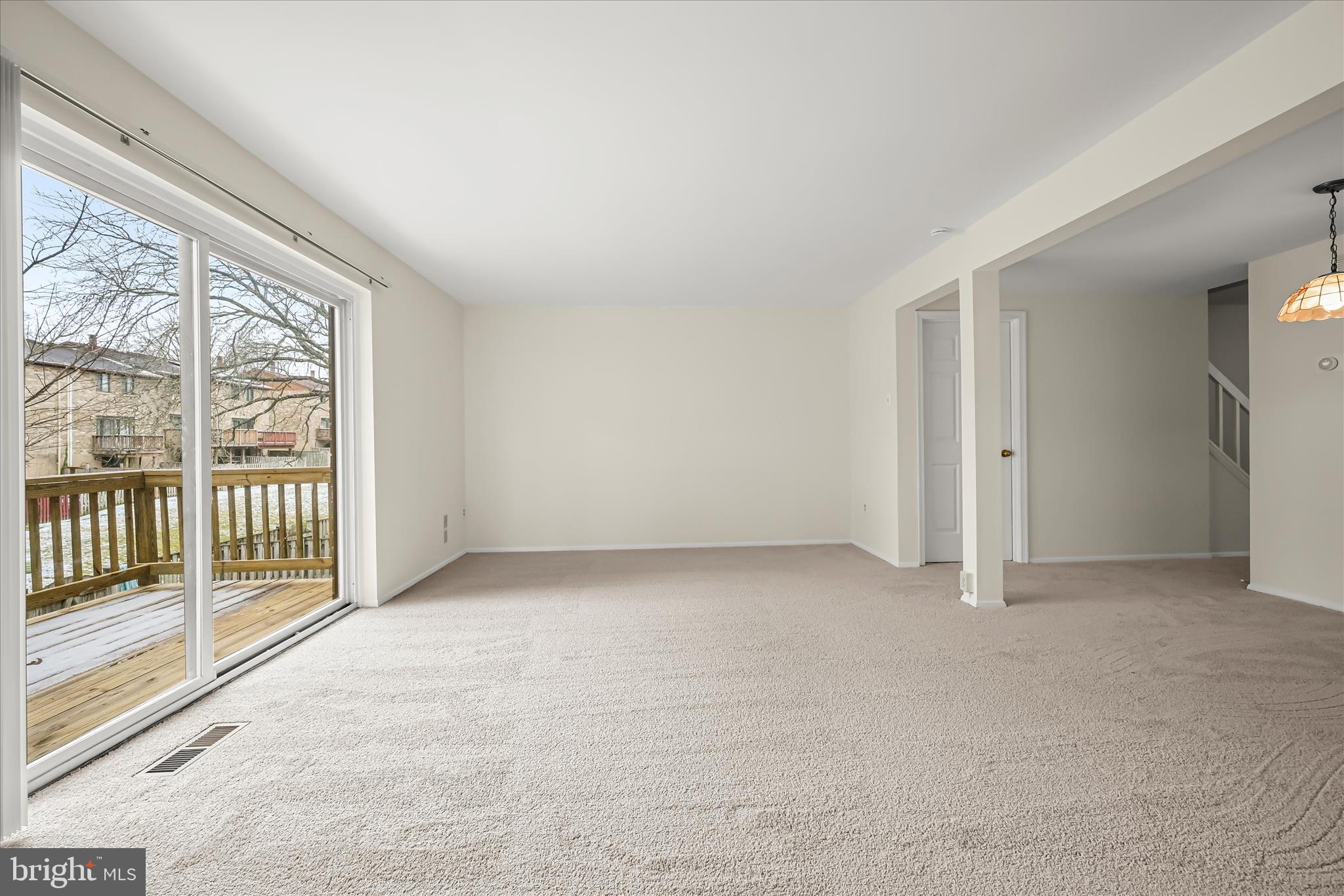 VILLAGE OF OWEN BROWN - Residential