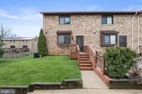 7020 KNIGHTHOOD LANE SW COLUMBIA MD 21045