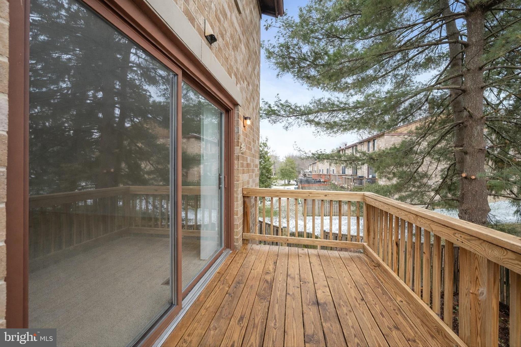 VILLAGE OF OWEN BROWN - Residential