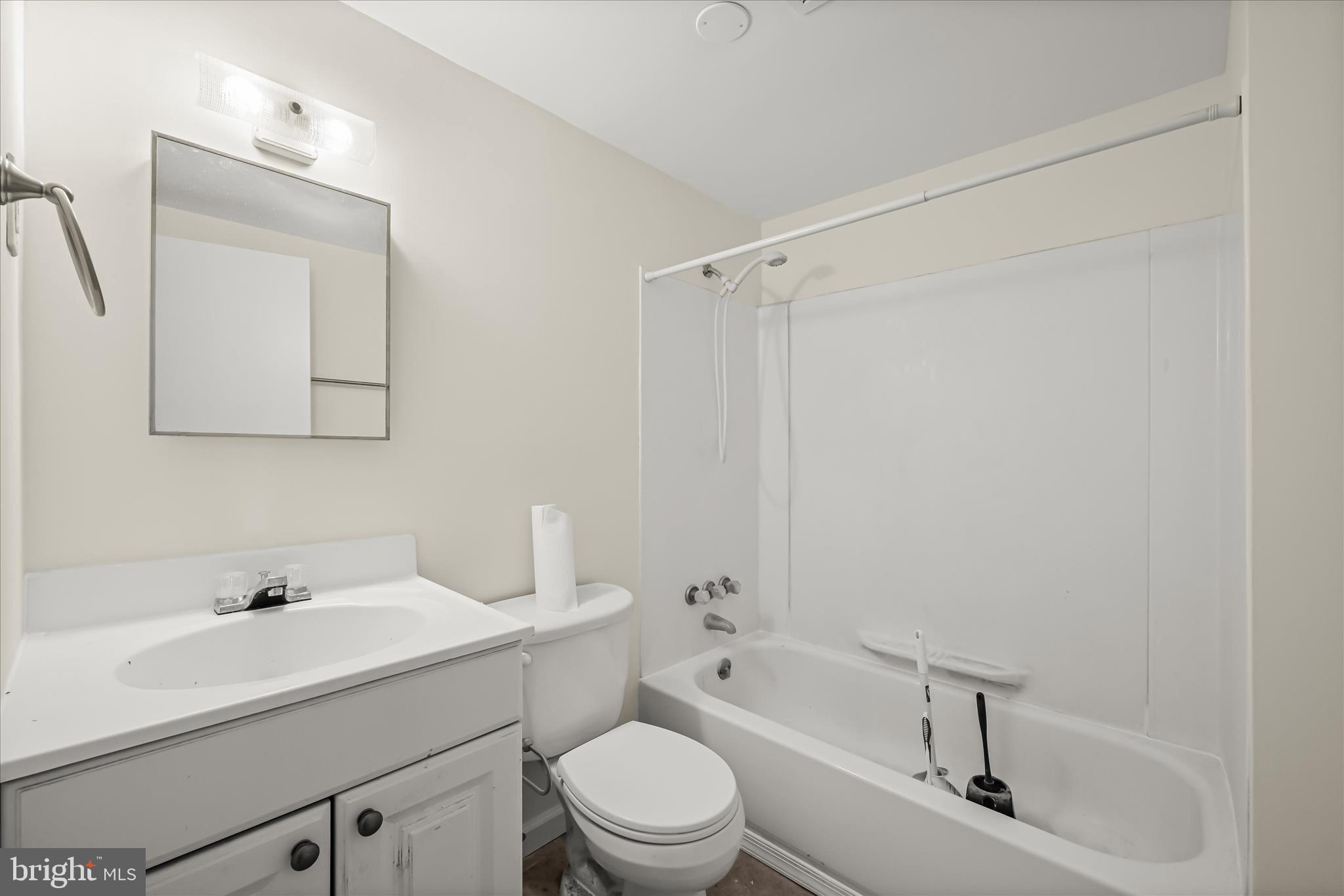 VILLAGE OF OWEN BROWN - Residential