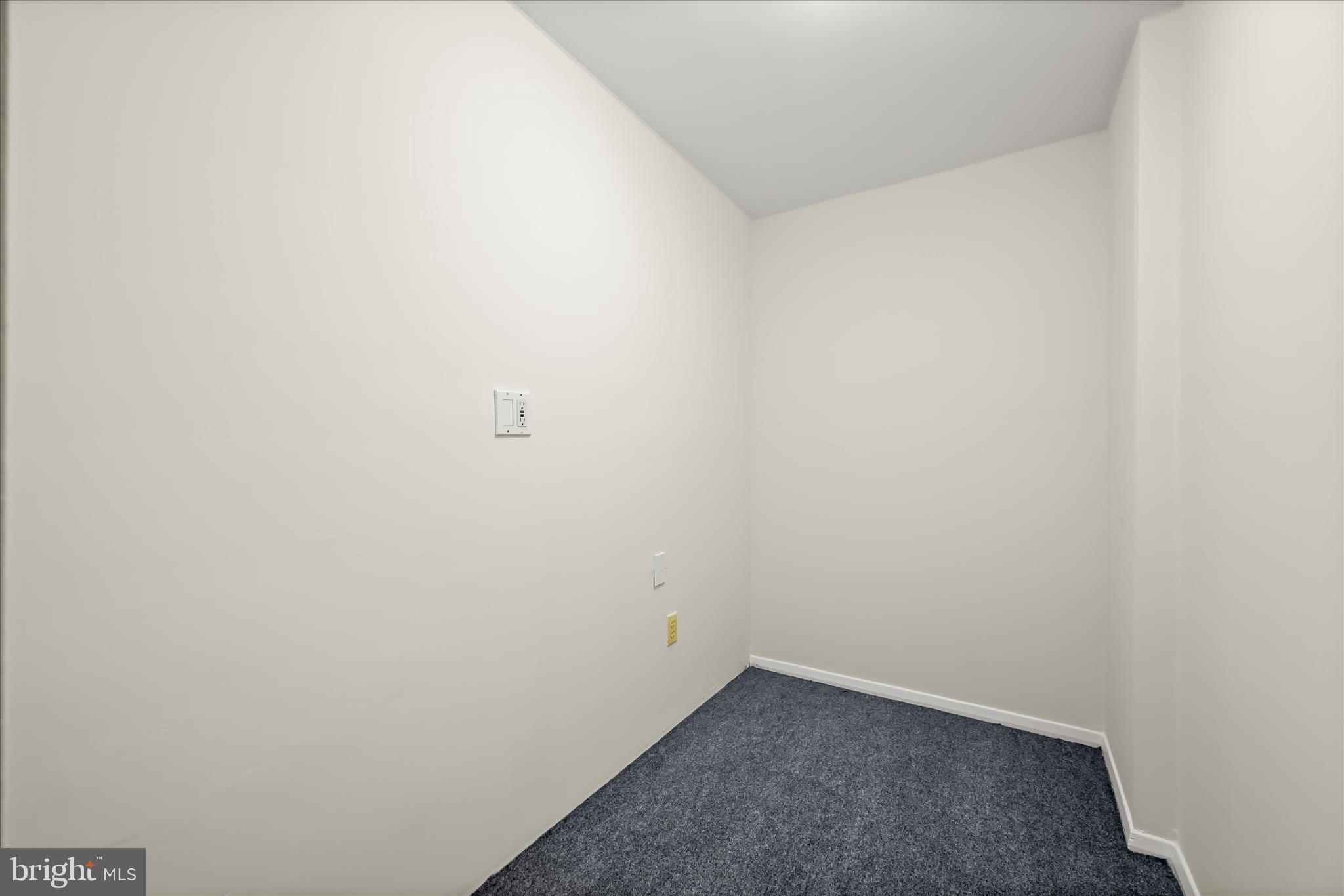 VILLAGE OF OWEN BROWN - Residential