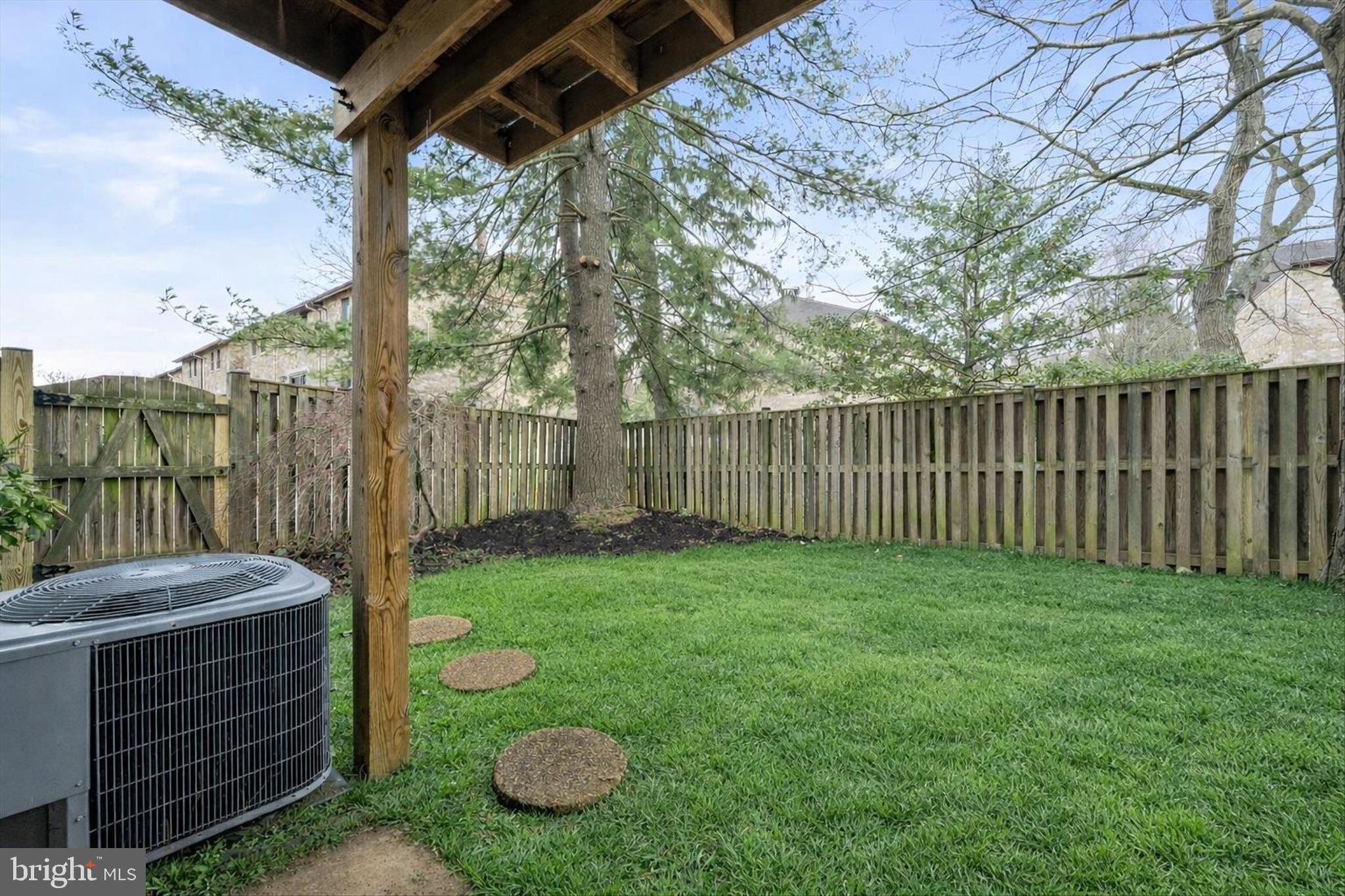 VILLAGE OF OWEN BROWN - Residential