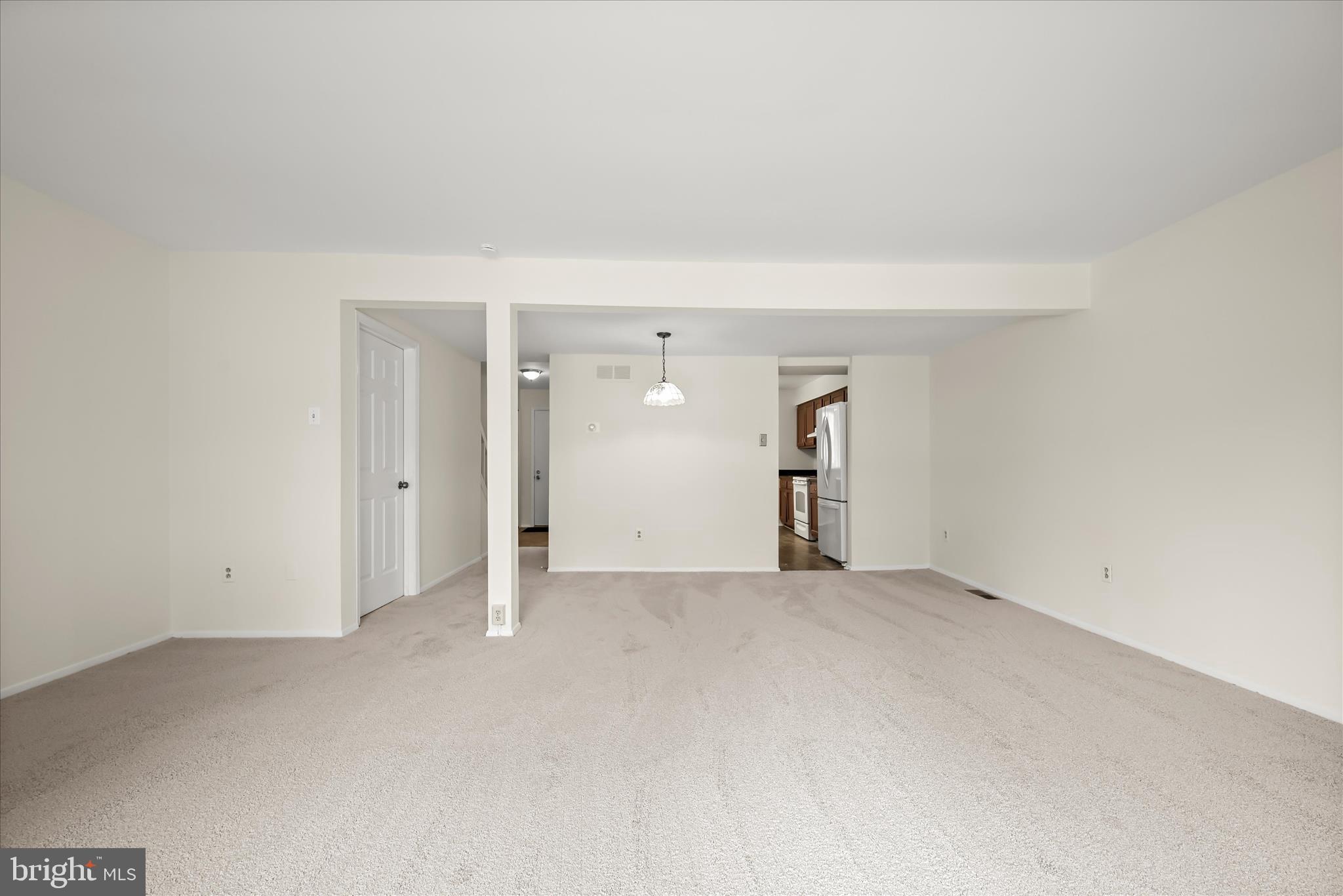 VILLAGE OF OWEN BROWN - Residential