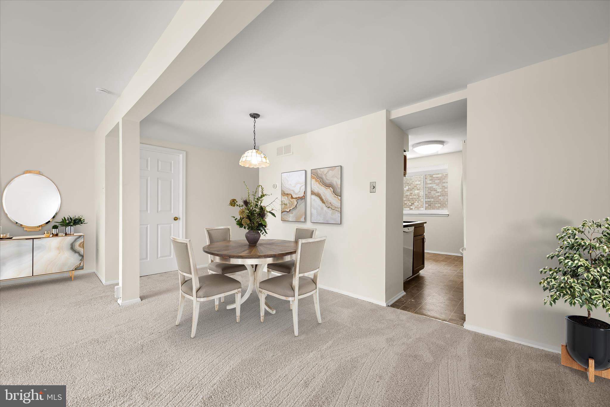 VILLAGE OF OWEN BROWN - Residential