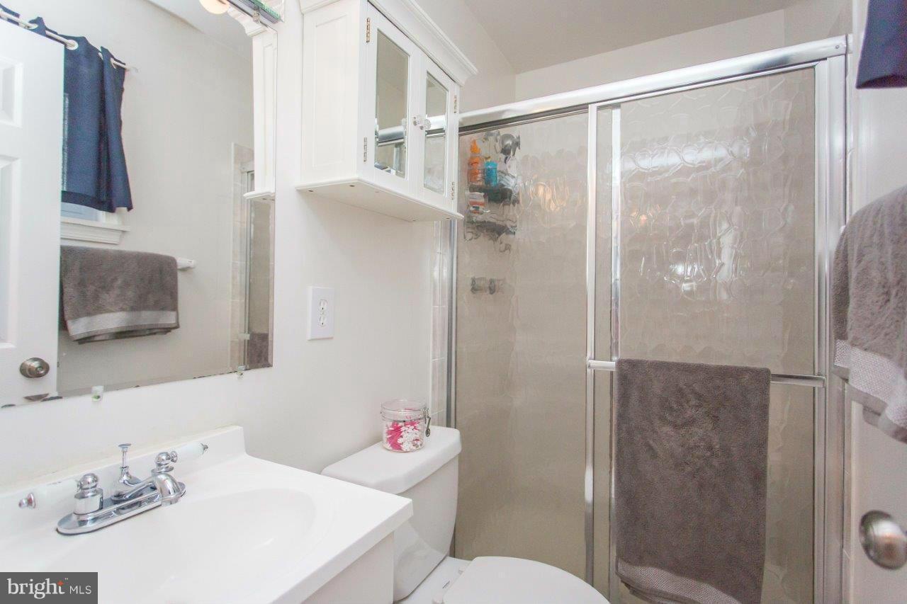 POINT OF WOODS - Residential