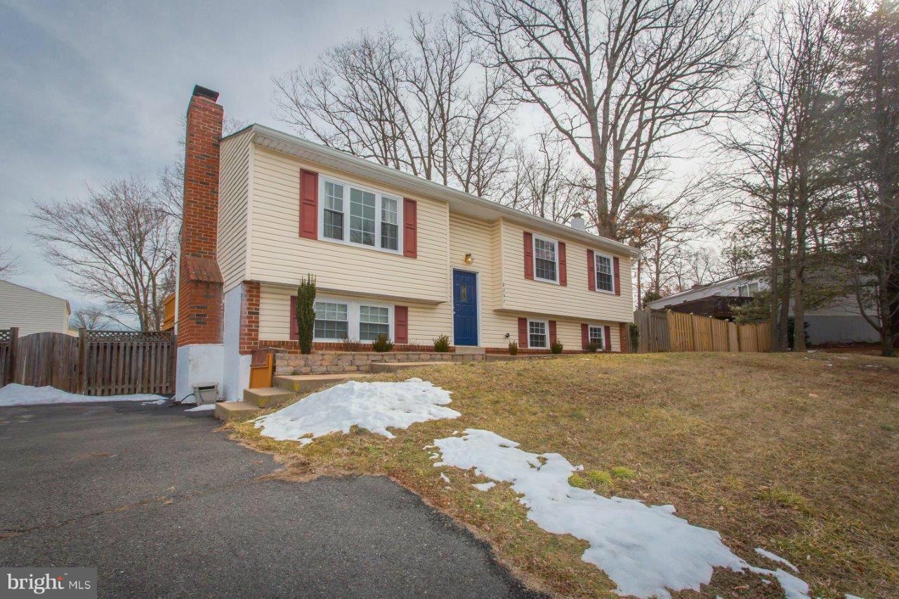 POINT OF WOODS - Residential