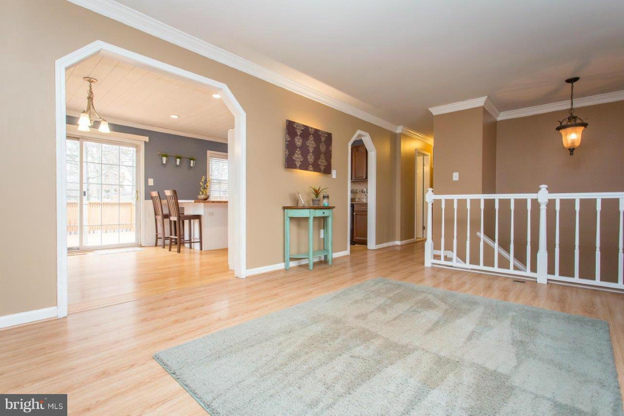 POINT OF WOODS - Residential