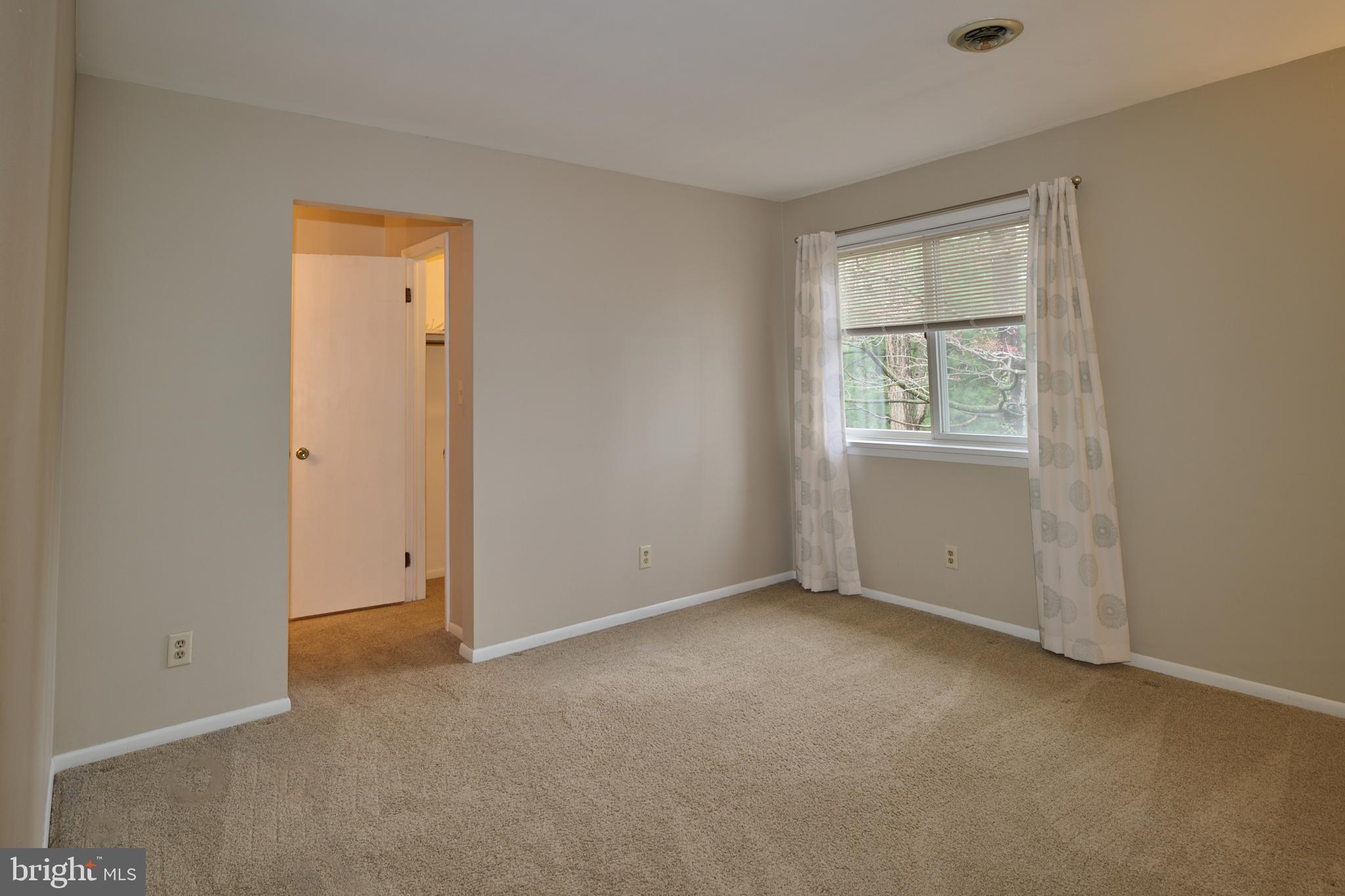 GREENWOOD TOWNHOUSES - Residential