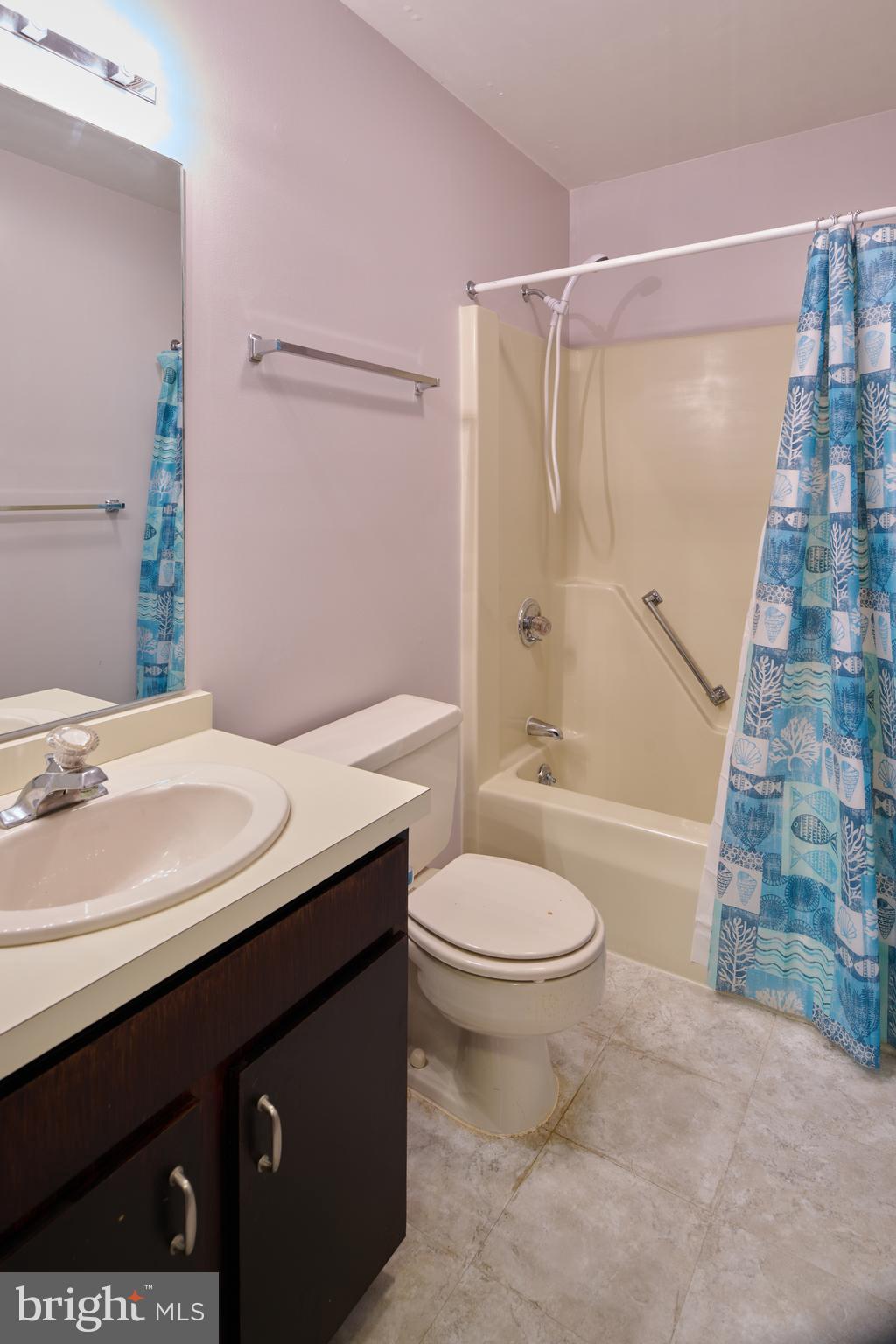 GREENWOOD TOWNHOUSES - Residential