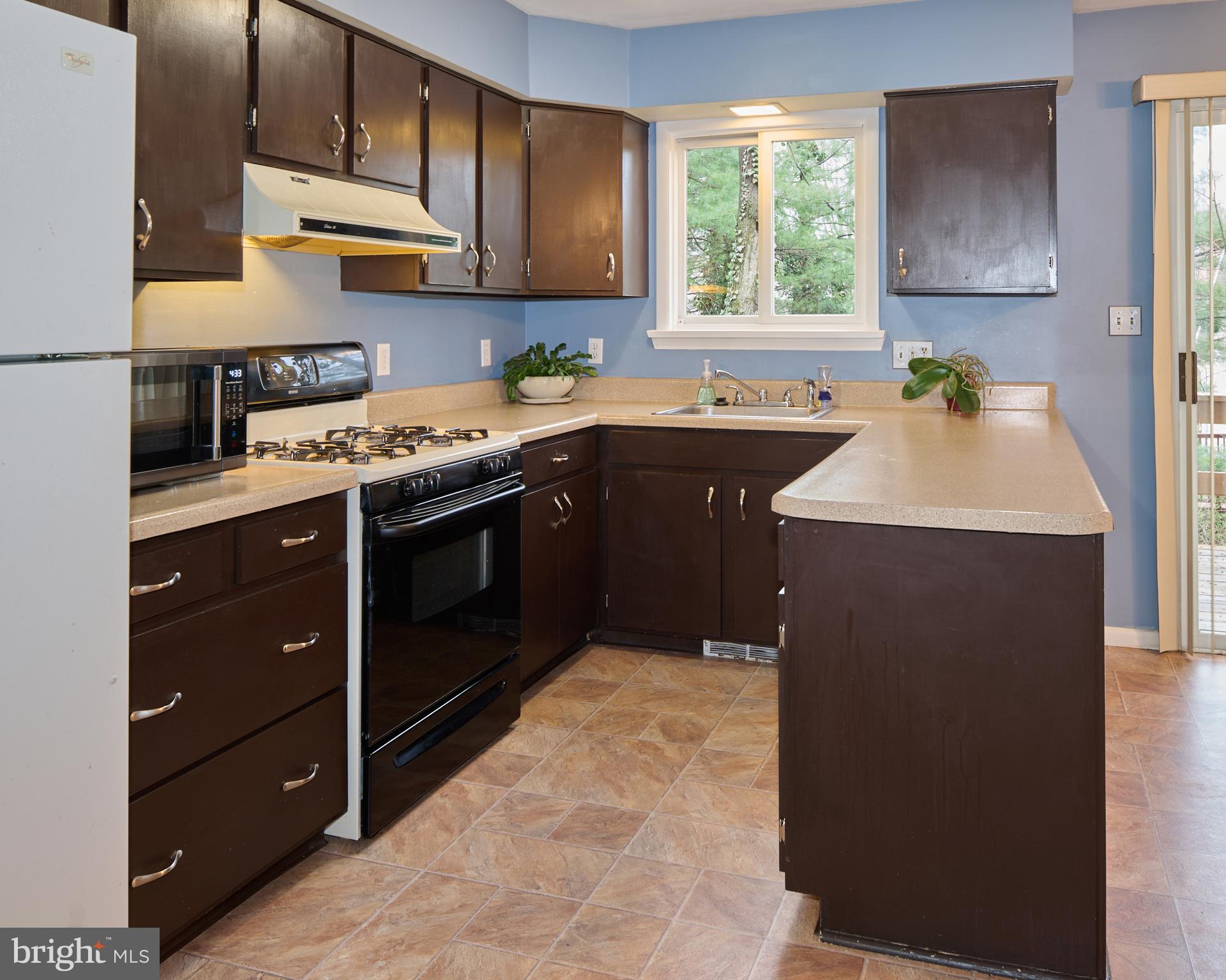 GREENWOOD TOWNHOUSES - Residential