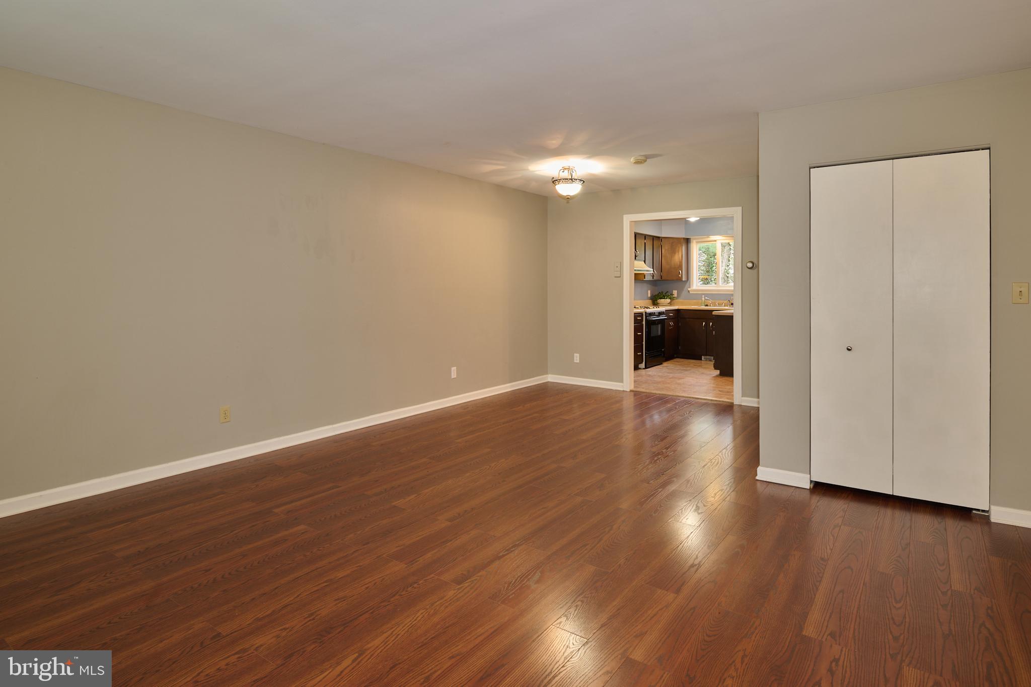 GREENWOOD TOWNHOUSES - Residential