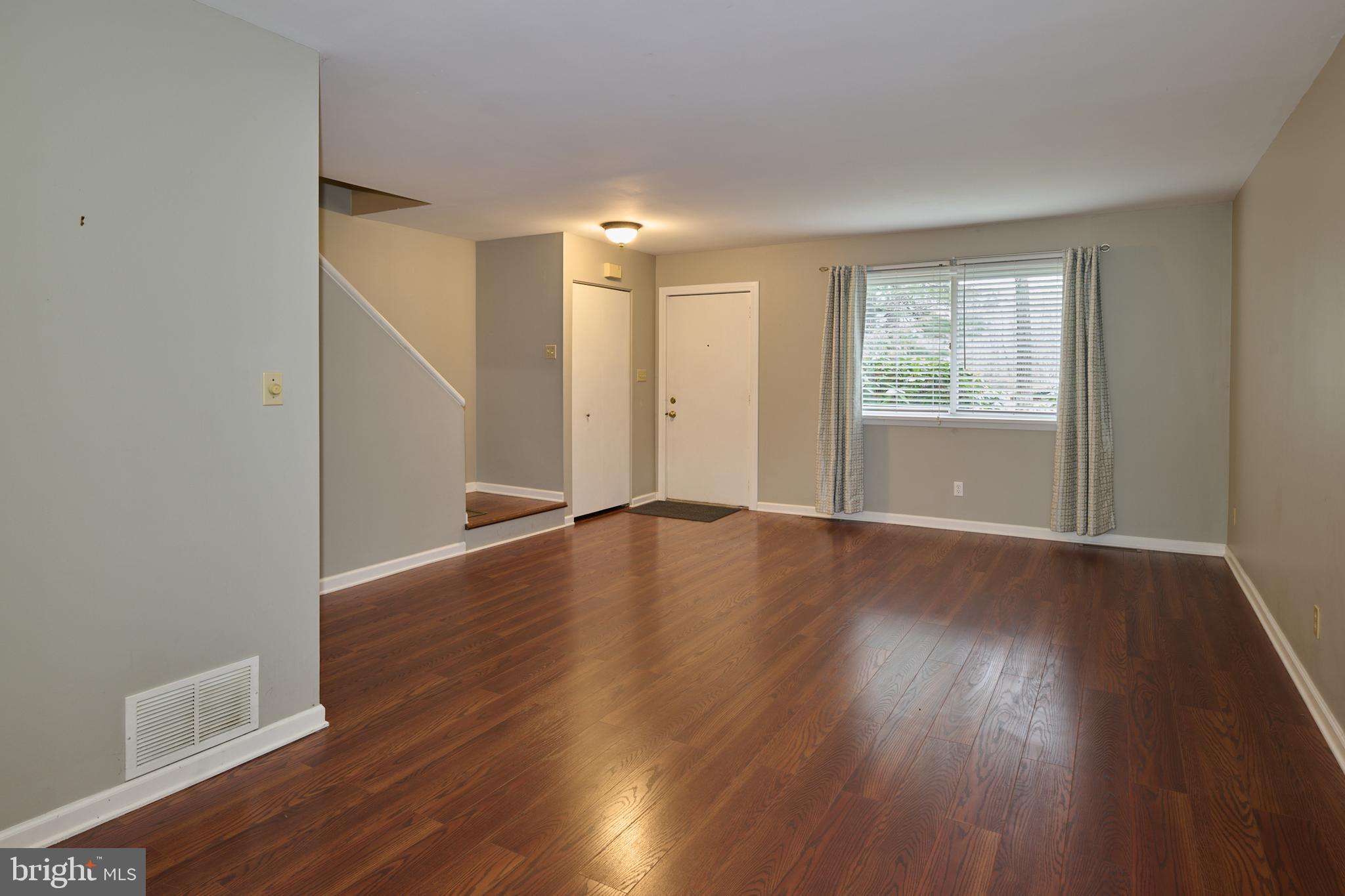 GREENWOOD TOWNHOUSES - Residential