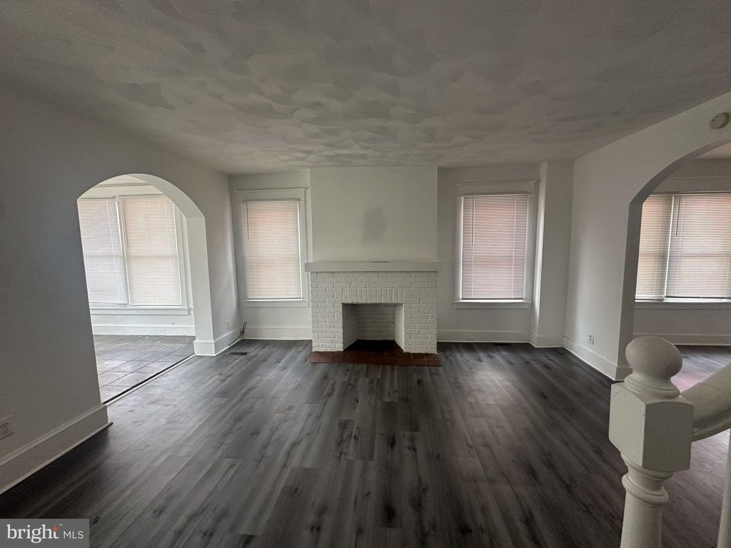 Photo of 1613 Edgmont Avenue, CHESTER, PA 19013 (MLS # PADE2109540)