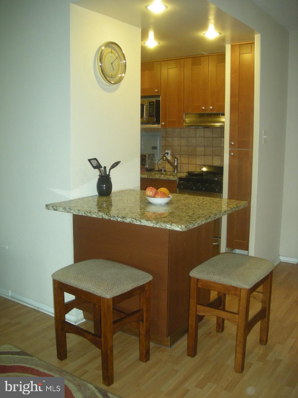 RITTENHOUSE SQUARE - Residential Lease